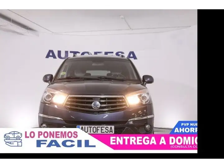 SsangYong Rodius 2.0e-Xdi Limited 2015