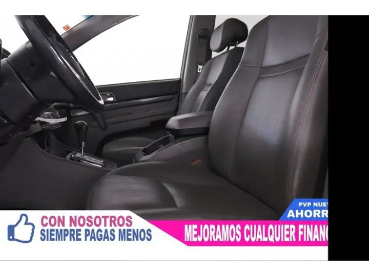 SsangYong Rodius 2.0e-Xdi Limited 2015, foto 17