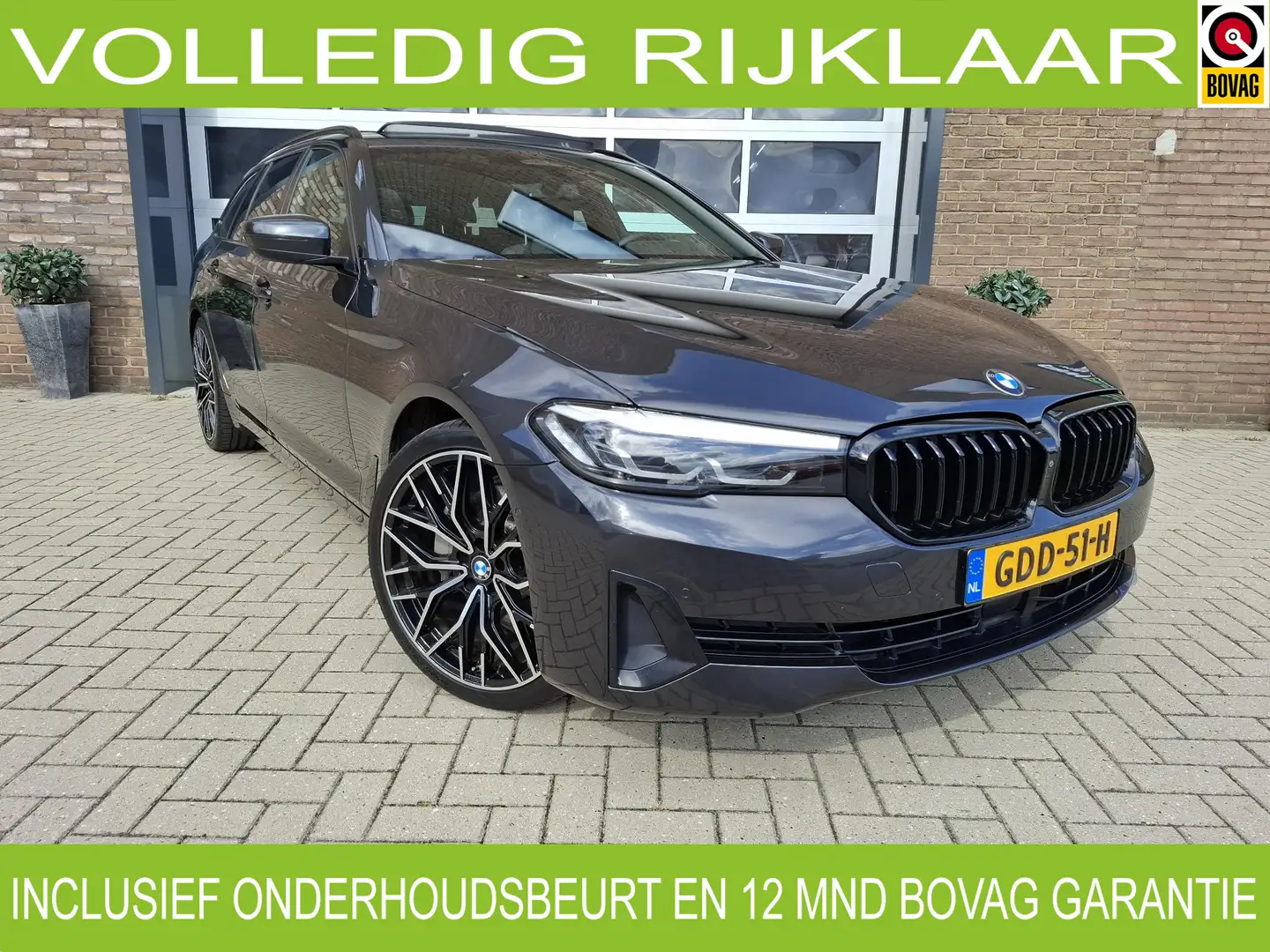 BMW 530 5-serie Touring 530e xDrive panorama/Leer/Trekhaak Gris - 1