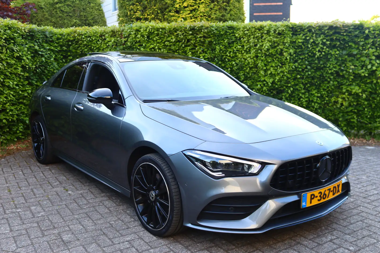 Mercedes-Benz CLA 250 Mercedes-Benz Cla 250E / GARANTIE / NAP / 1ST EIGE Grijs - 2