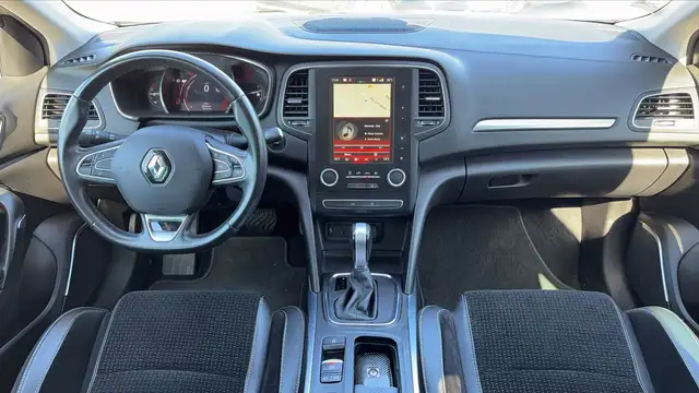 Renault Megane view 11