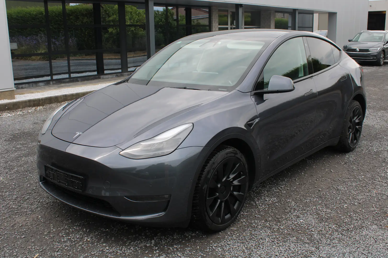 Tesla Model Y 72.5 kWh DUAL MOTOR LONG RANGE **AUTOPILOT** Gris - 1