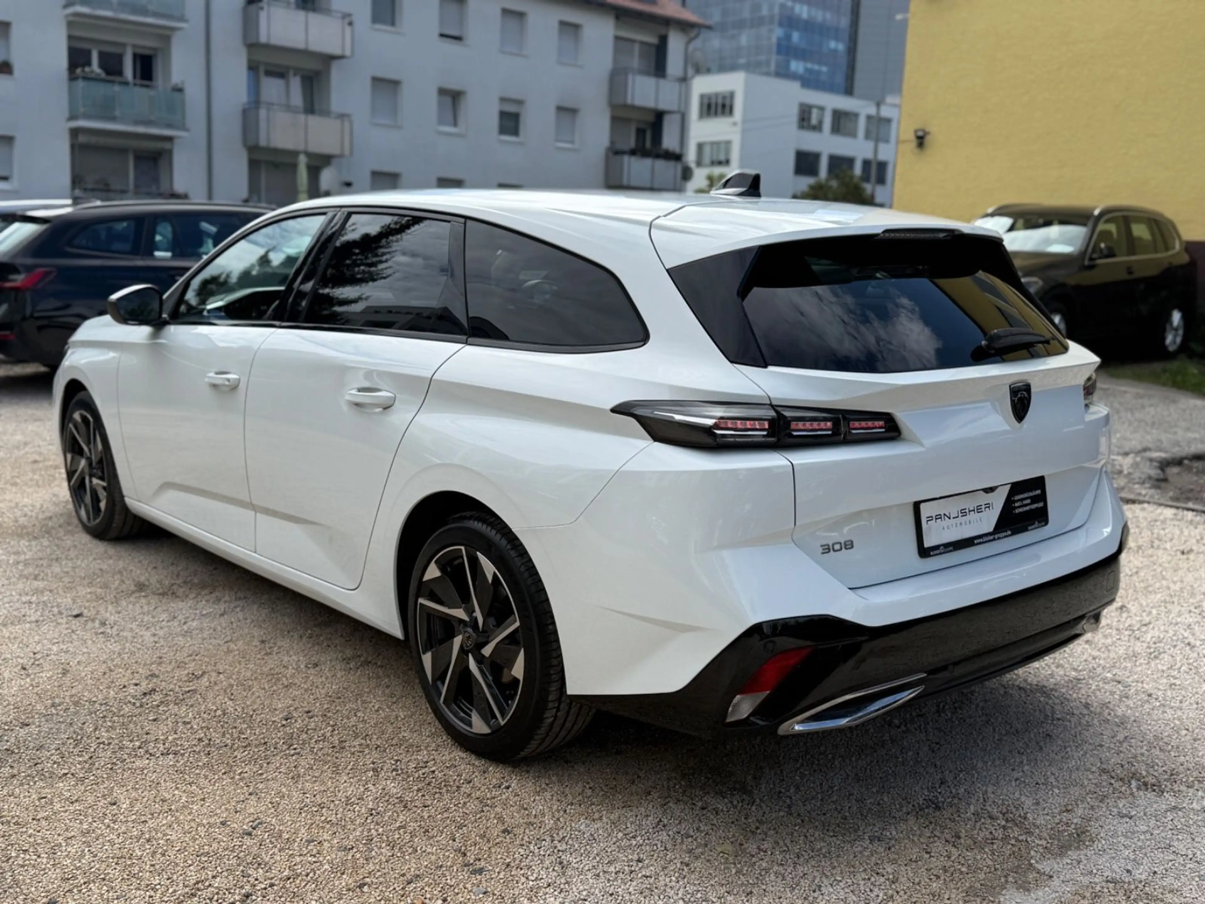 Peugeot 308 EAT8 SW Allure Pack Kamera LED Leder ACC BLI — photo 4
