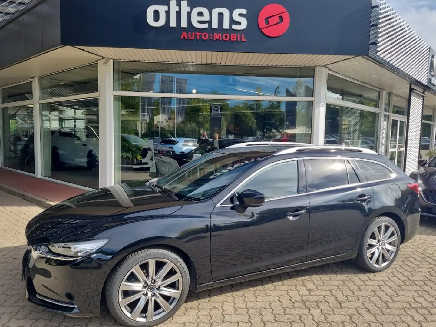 Mazda 6 SK 2.5L Takumi Schiebdach;360°;Navi Schwarz - 1