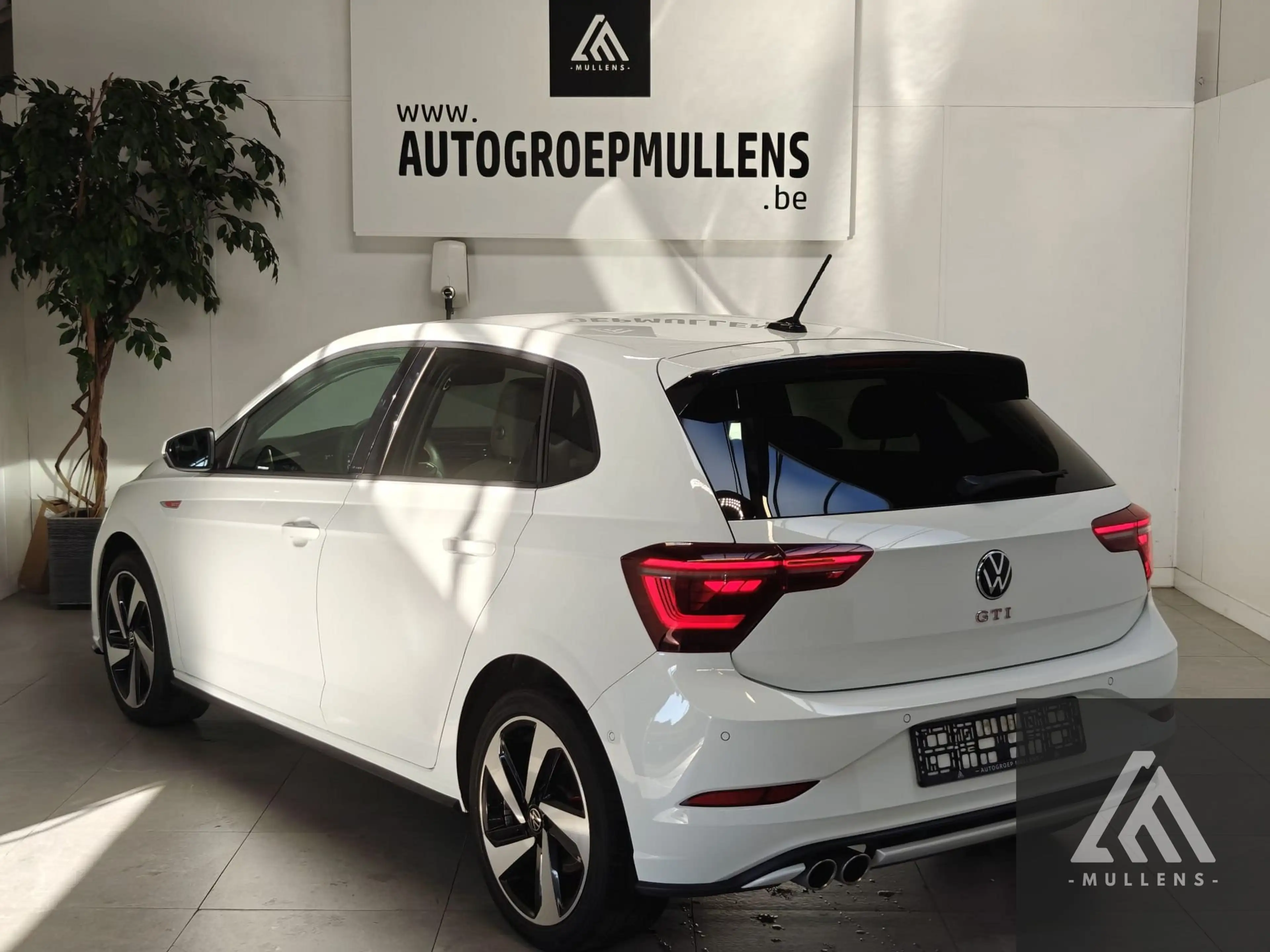 Volkswagen Polo GTI Polo GTI 2.0 TSI 207 PK DSG + Matrix Led + Parkpilot + Zetelverwarming — photo 7