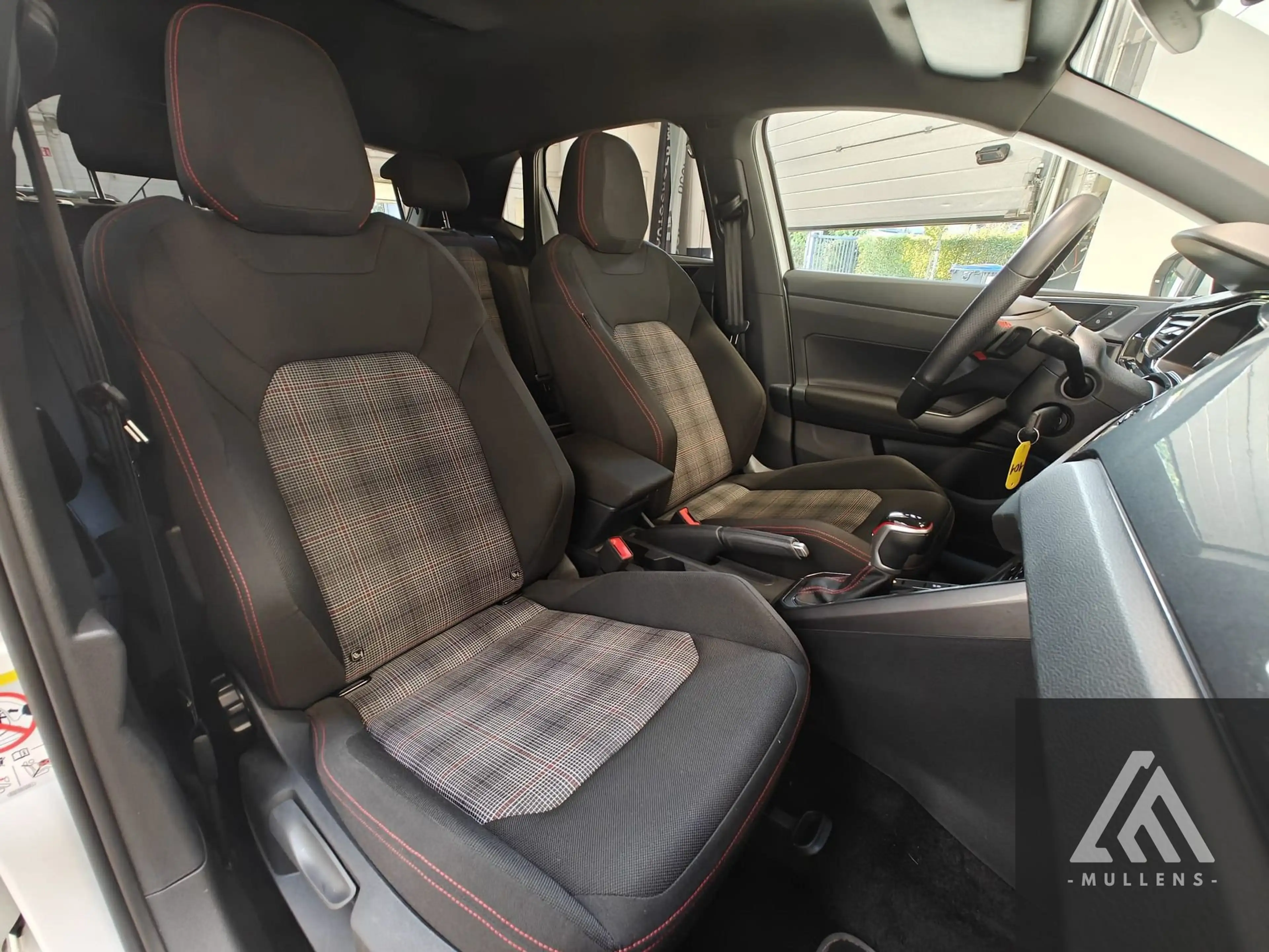 Volkswagen Polo GTI Polo GTI 2.0 TSI 207 PK DSG + Matrix Led + Parkpilot + Zetelverwarming — photo 14