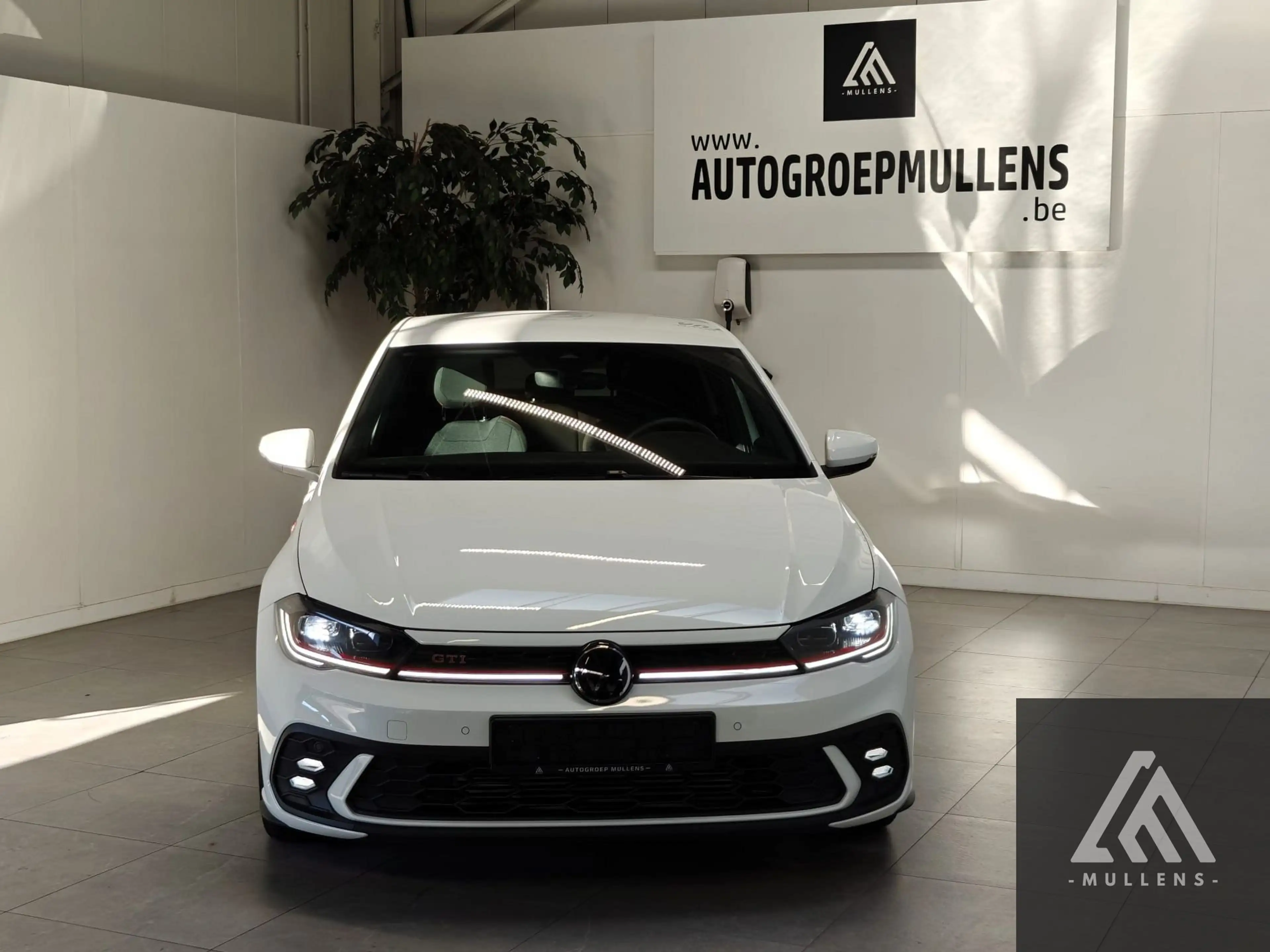Volkswagen Polo GTI Polo GTI 2.0 TSI 207 PK DSG + Matrix Led + Parkpilot + Zetelverwarming — photo 6