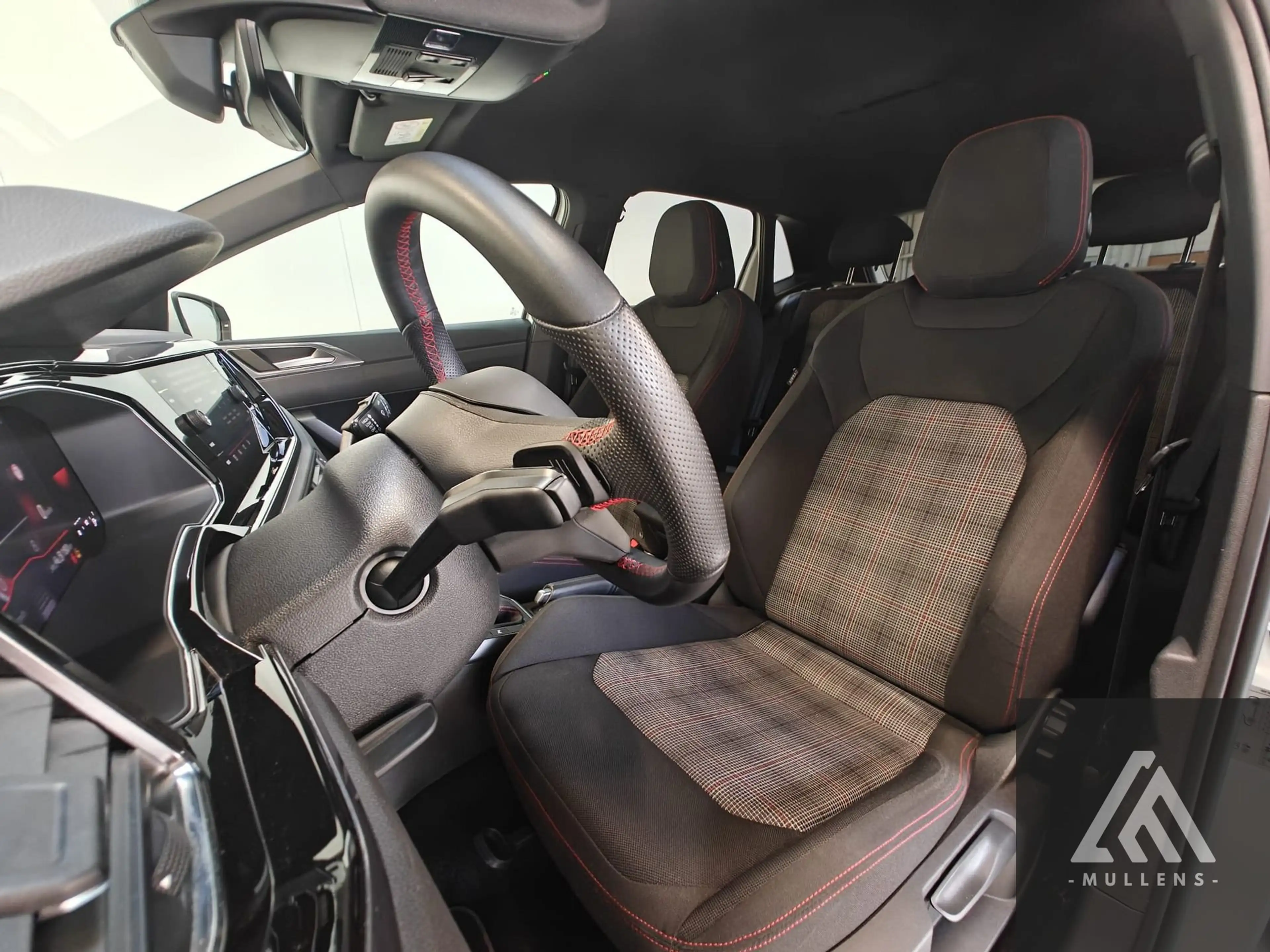 Volkswagen Polo GTI Polo GTI 2.0 TSI 207 PK DSG + Matrix Led + Parkpilot + Zetelverwarming — photo 13