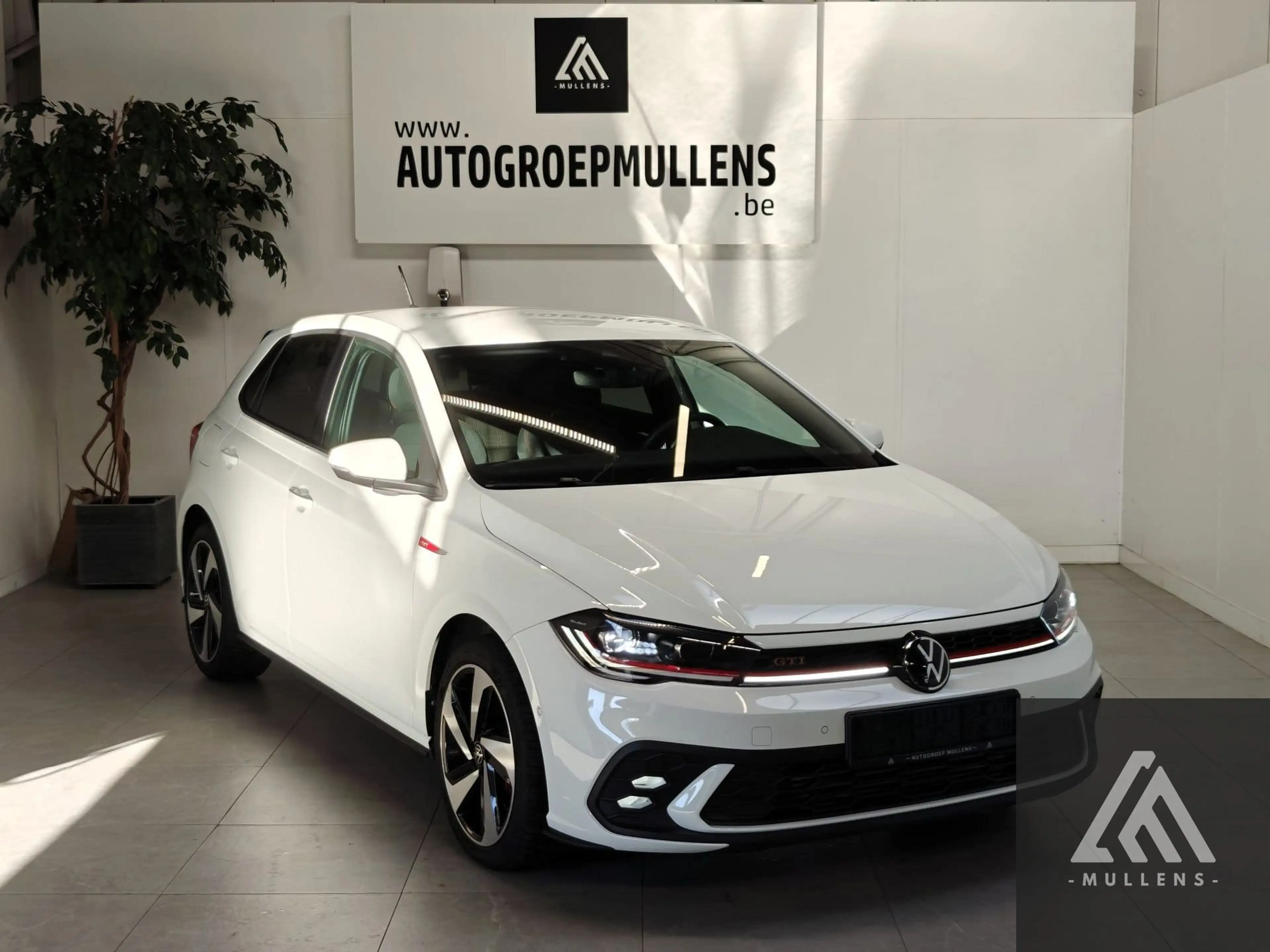 Volkswagen Polo GTI Polo GTI 2.0 TSI 207 PK DSG + Matrix Led + Parkpilot + Zetelverwarming — photo 5