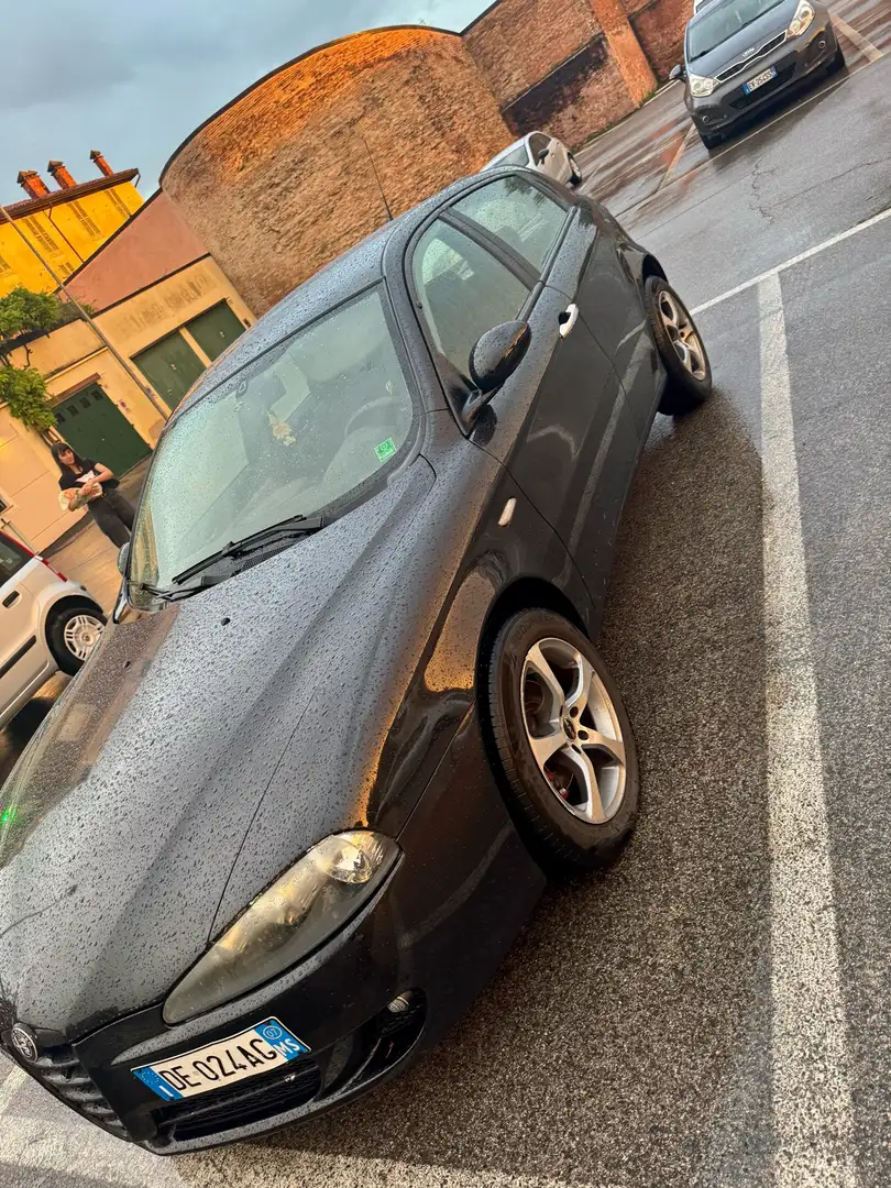 Alfa Romeo 147 5p 1.9 jtd Distinctive 120cv - 2
