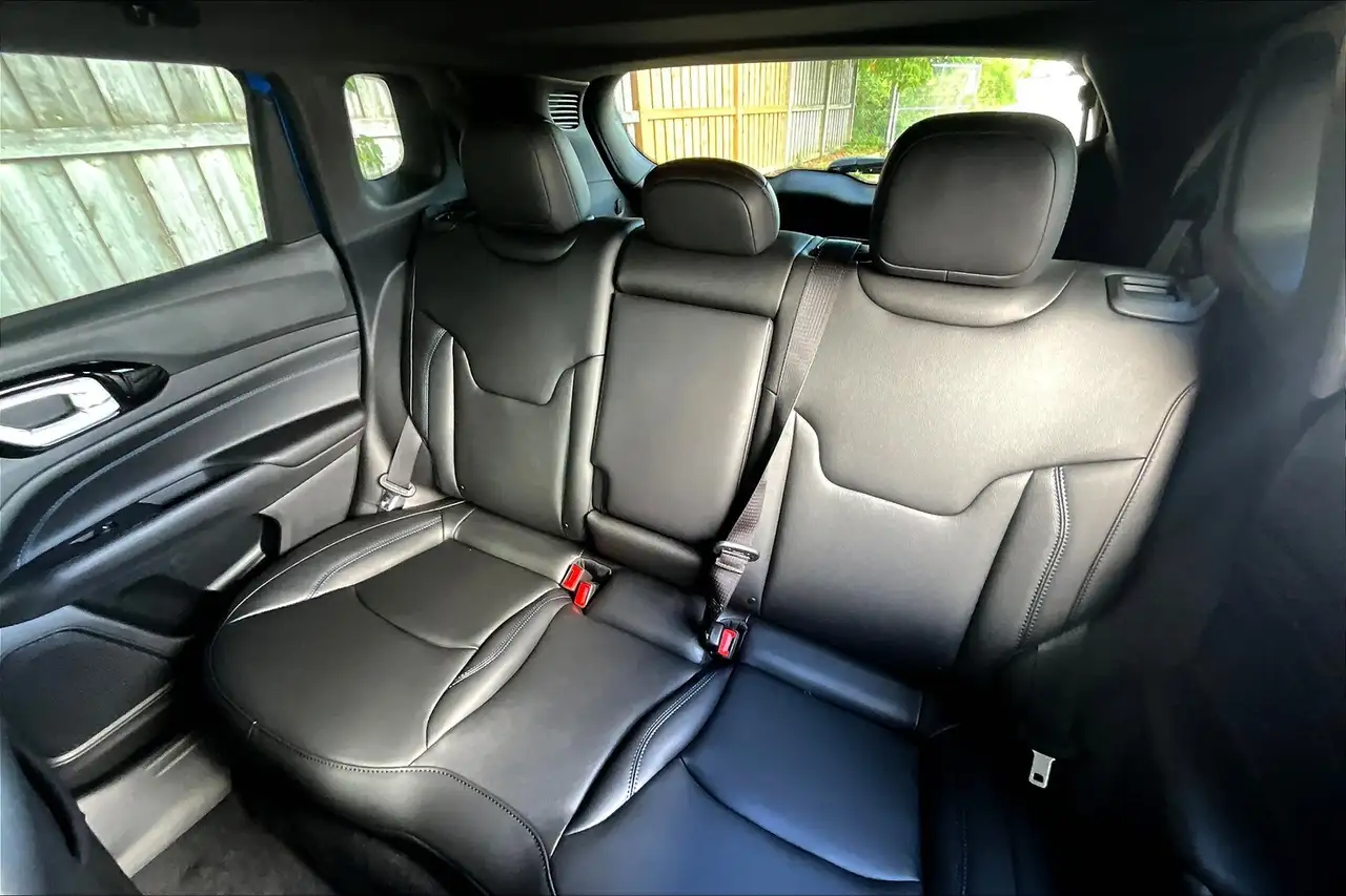 Jeep Compass снимка Jeep Compass