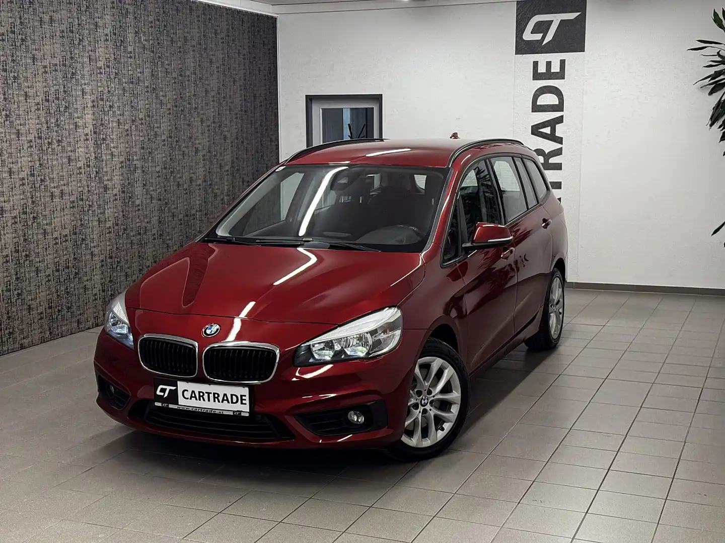 BMW 220 d xDrive Gran Tourer Aut. 7-SITZER/ NAVI Rouge - 2