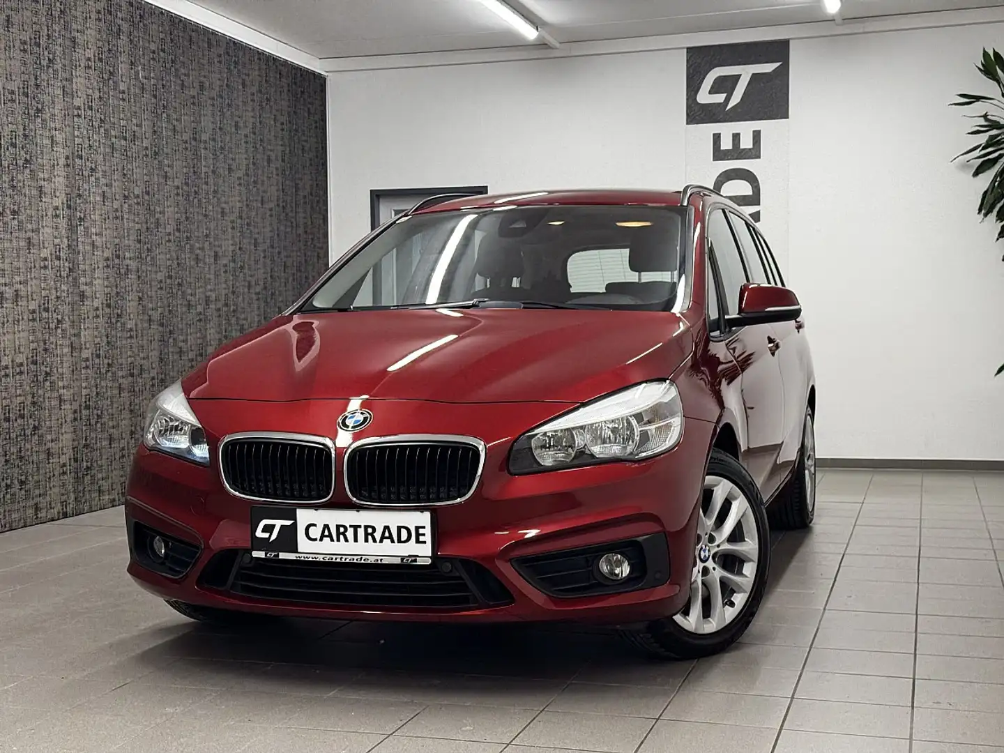 BMW 220 d xDrive Gran Tourer Aut. 7-SITZER/ NAVI Rouge - 1