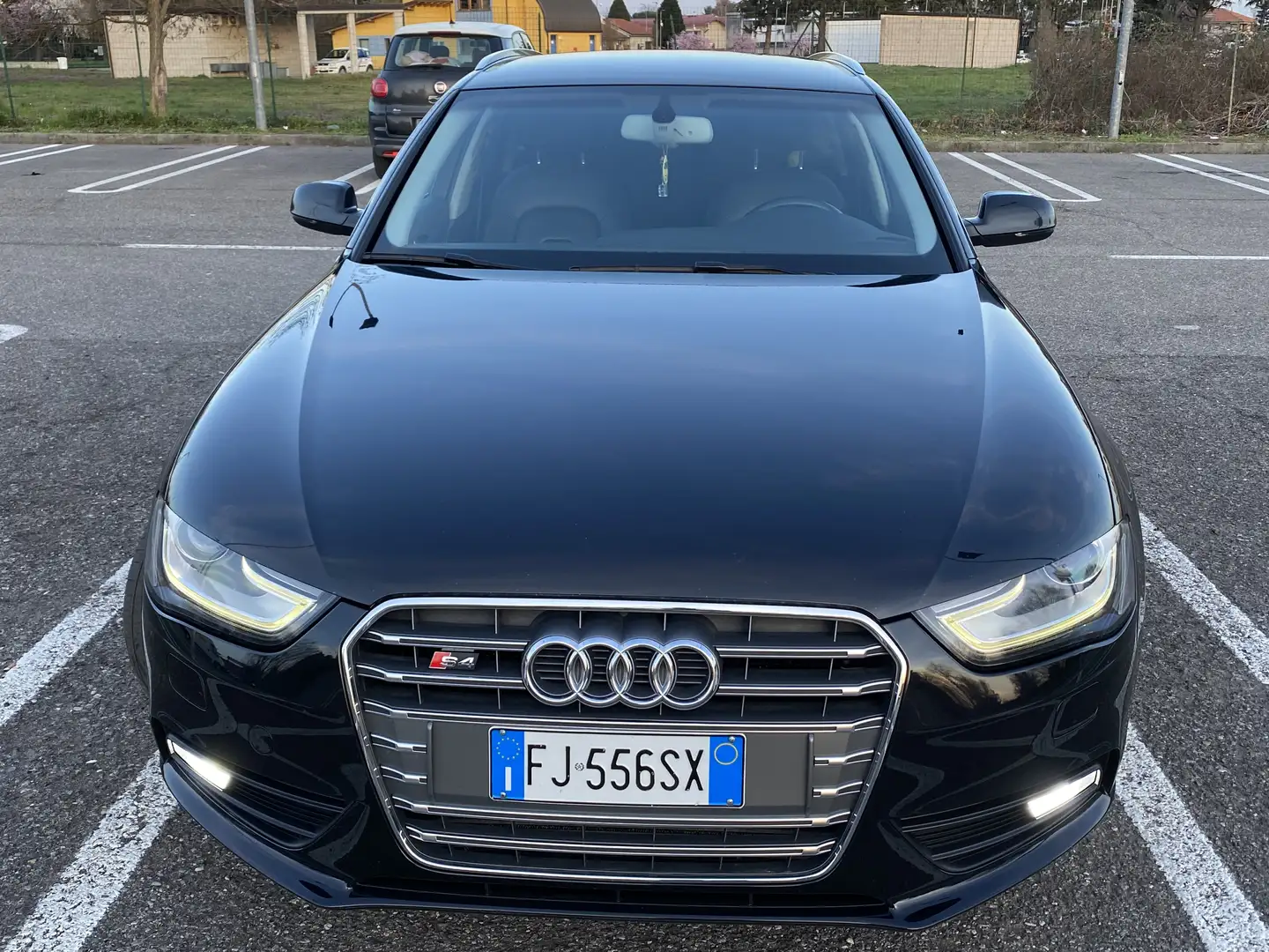Audi A4 Avant 2.0 tdi Advanced 143cv multitronic - 1