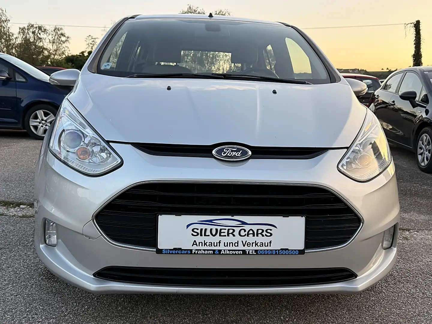 Ford B-Max B-MAX Titanium 1,5 Duratorq TDCi Silber - 1