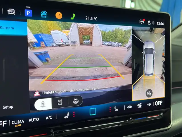 Volkswagen Golf view 14