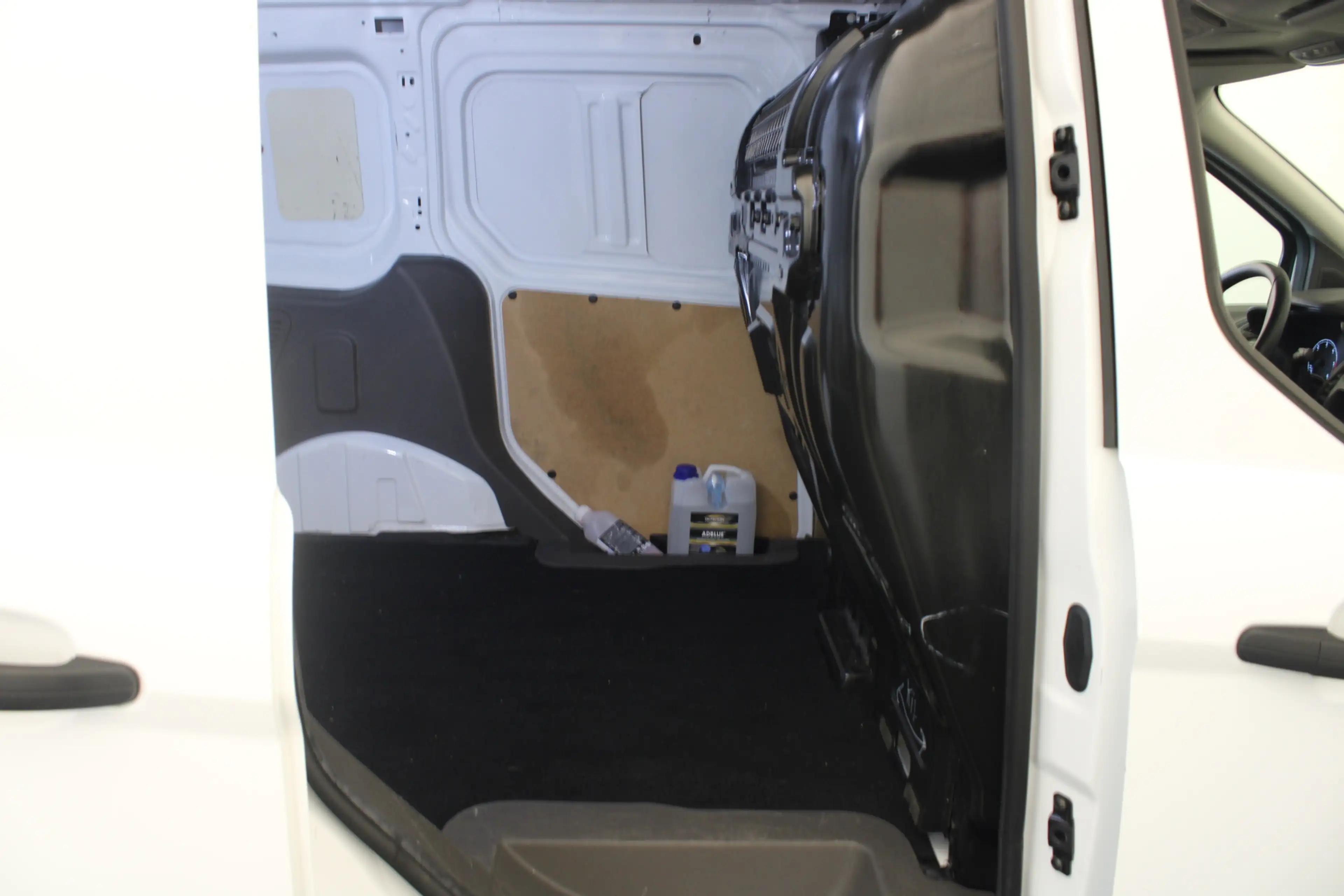 Ford Transit Connect 1.5 EcoBlue L1 Trend HP — photo 11