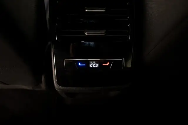 Volkswagen Id.7 view 13