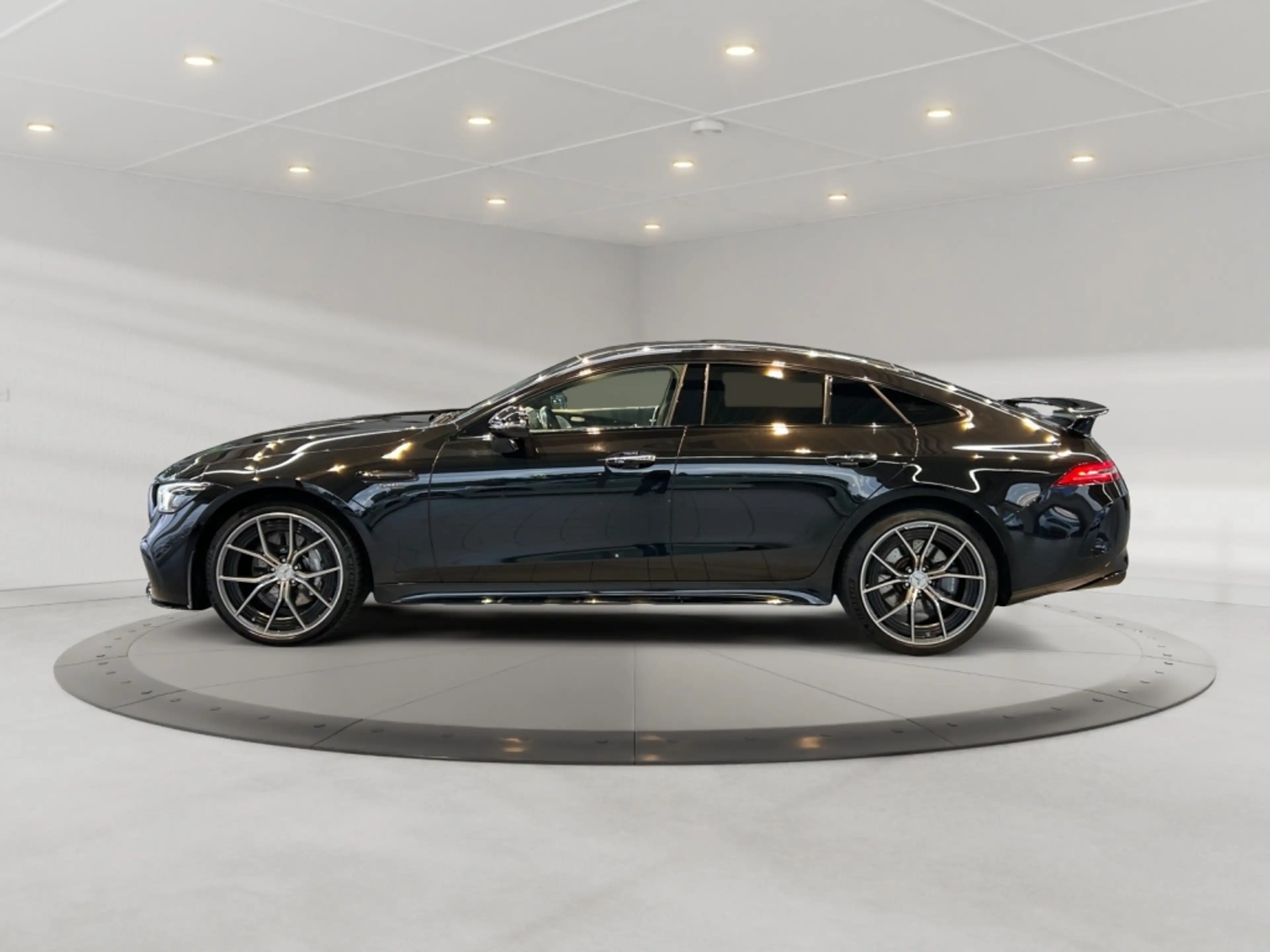 Mercedes-Benz AMG GT 4matic+ AMG+MBUX+Burm+MBeam+Night+Pano — photo 6