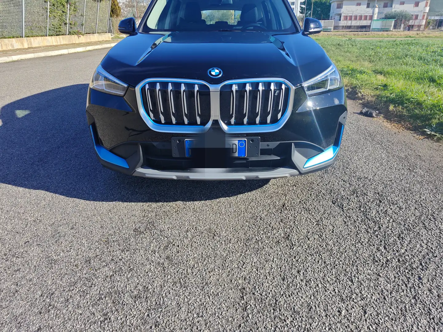 BMW iX1 XDrive 30 launch edition Nero - 1