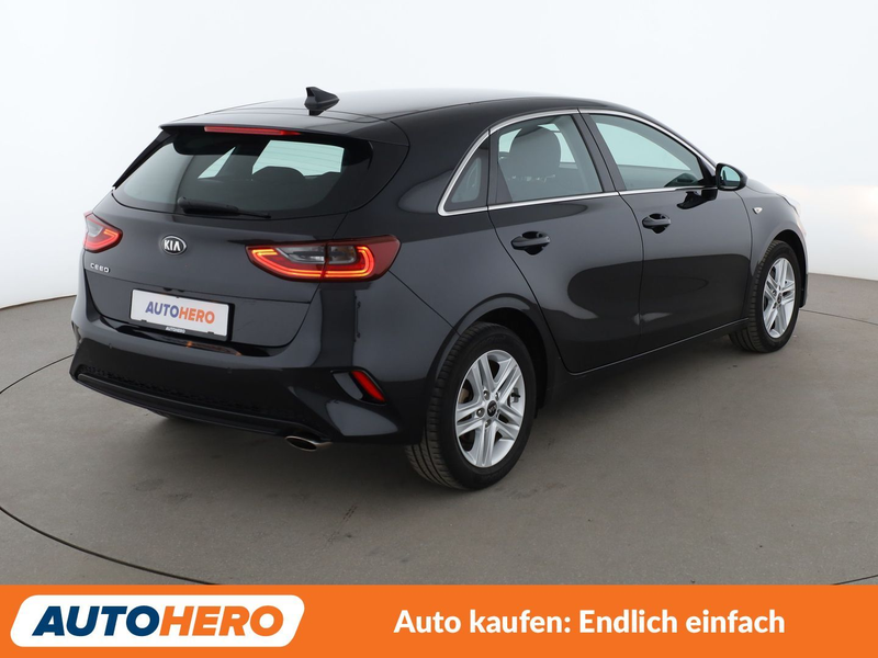 Kia Ceed / cee'd 1.4 Vision*NAVI*TEMPO*CAM*PDC*SHZ*ALU* — photo 6