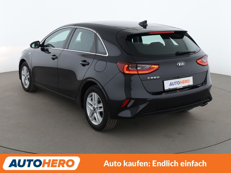 Kia Ceed / cee'd 1.4 Vision*NAVI*TEMPO*CAM*PDC*SHZ*ALU* — photo 4