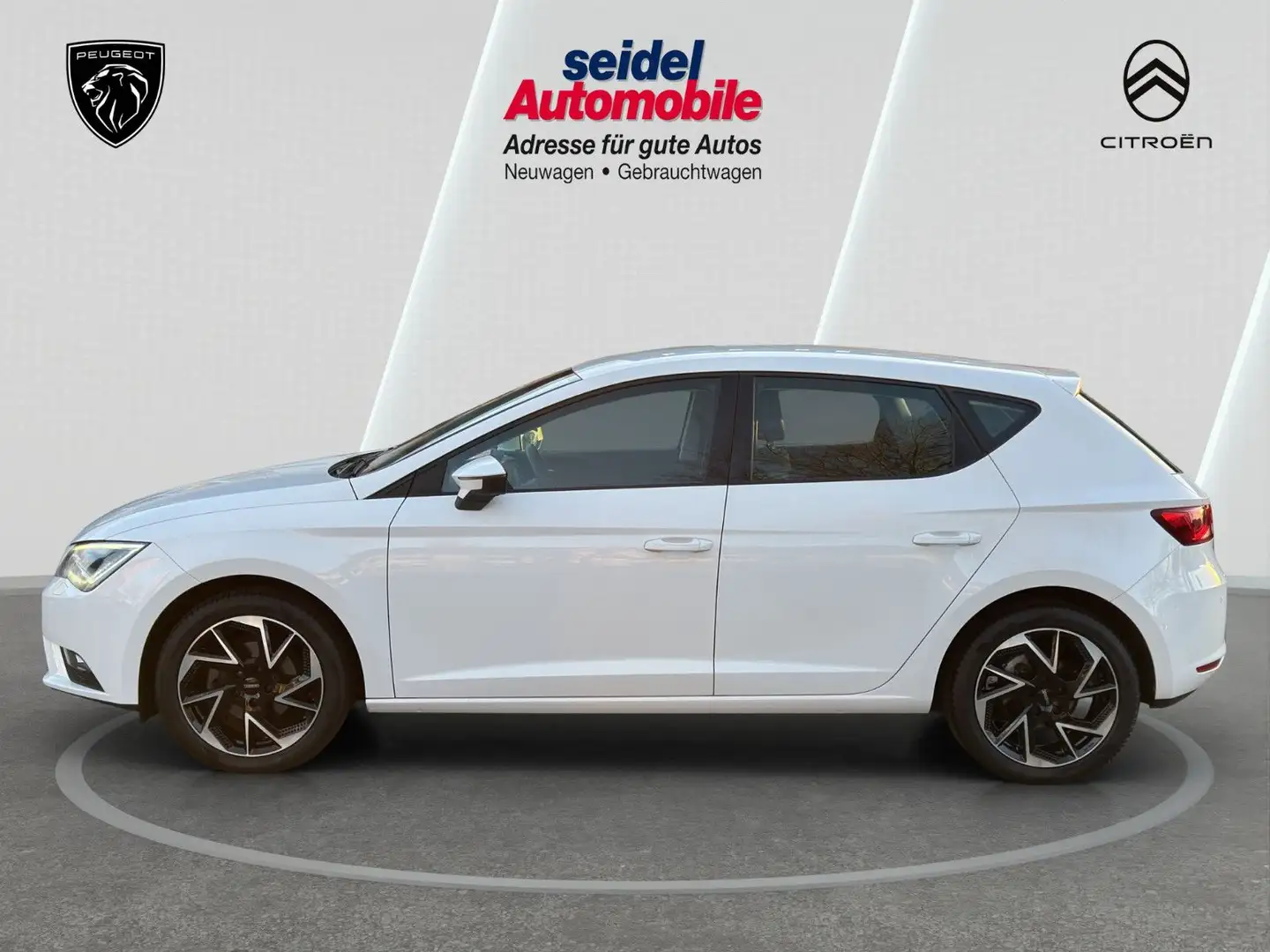 SEAT Leon 1.2 TSI 81kW Start&Stop Style Automatik Weiß - 2