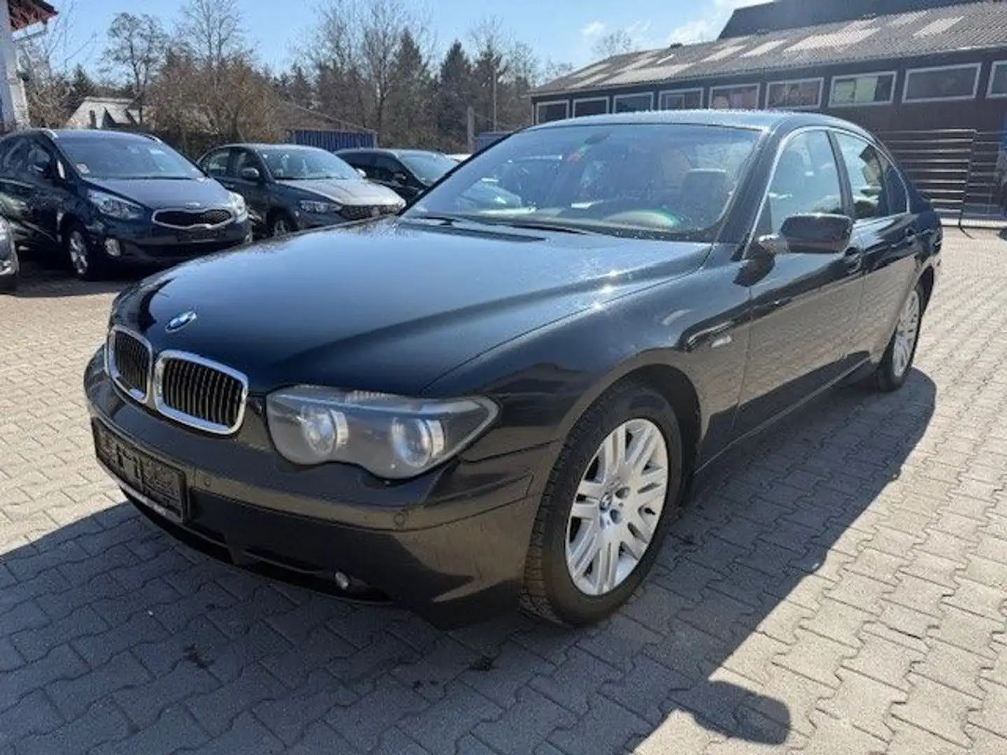 BMW 745 i Baureihe 7(E65) V8 Voll Ausstattung Schwarz - 1