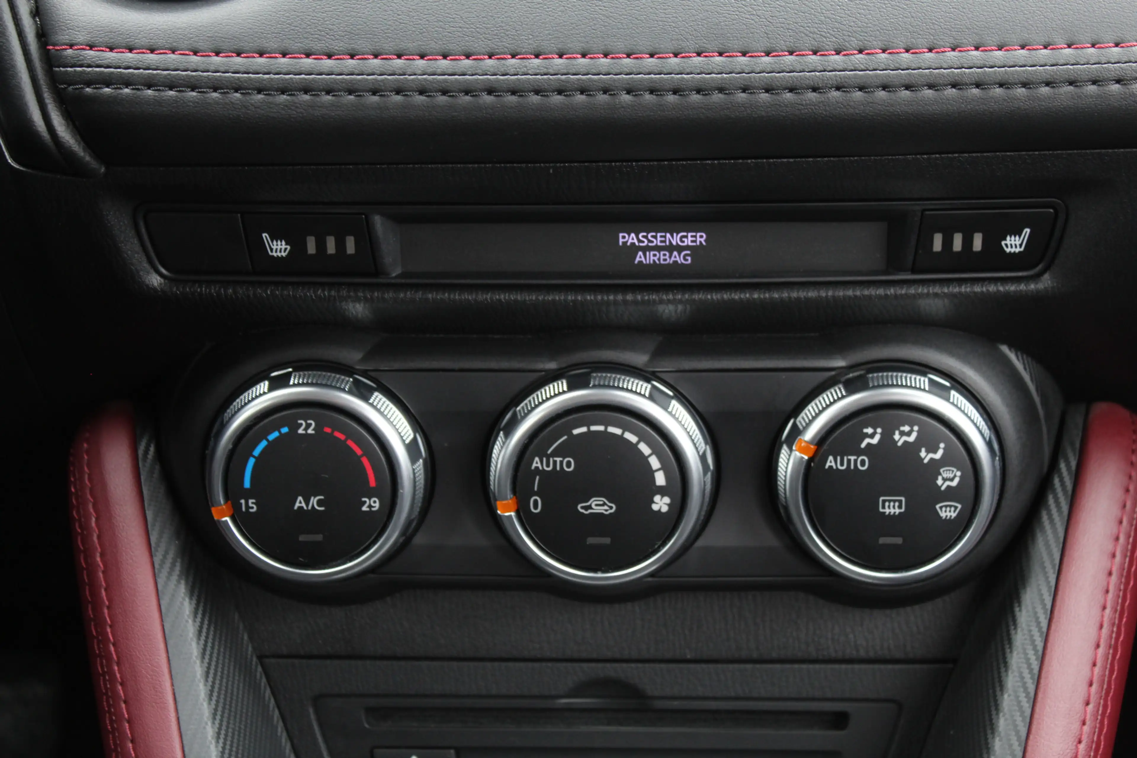 Mazda CX-3 2.0 SkyActiv-G 120 GT-M / HUD / Bose / Stoelverwar — photo 14