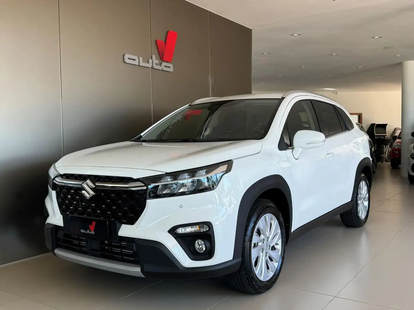 Suzuki S-Cross 1.4 Hybrid 4WD AllGrip Top KM ZERO Bílá - 2