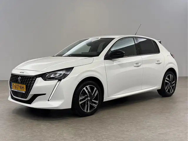 Peugeot 208 view 7