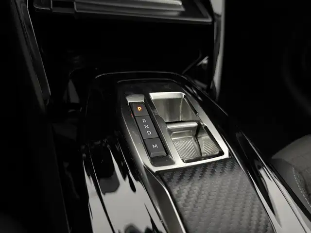 Peugeot 208 view 29