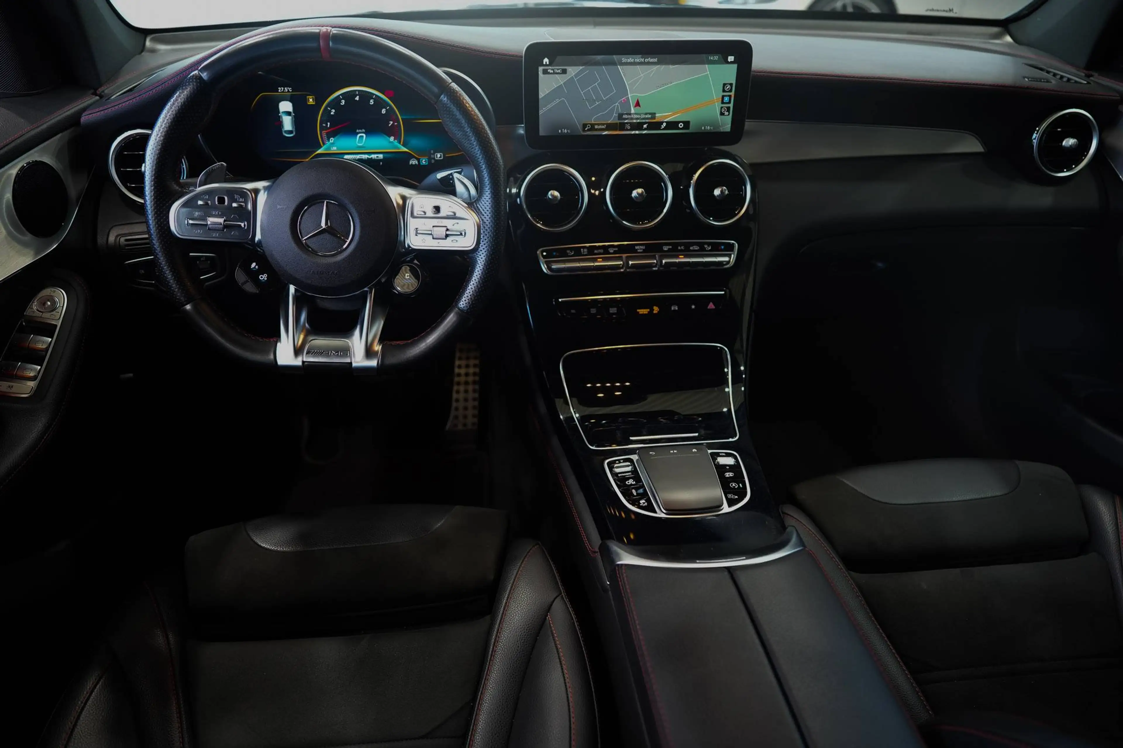 Mercedes-Benz GLC 43 AMG 4Matic*AMG-PERF.*NIGHT*360°* — photo 11