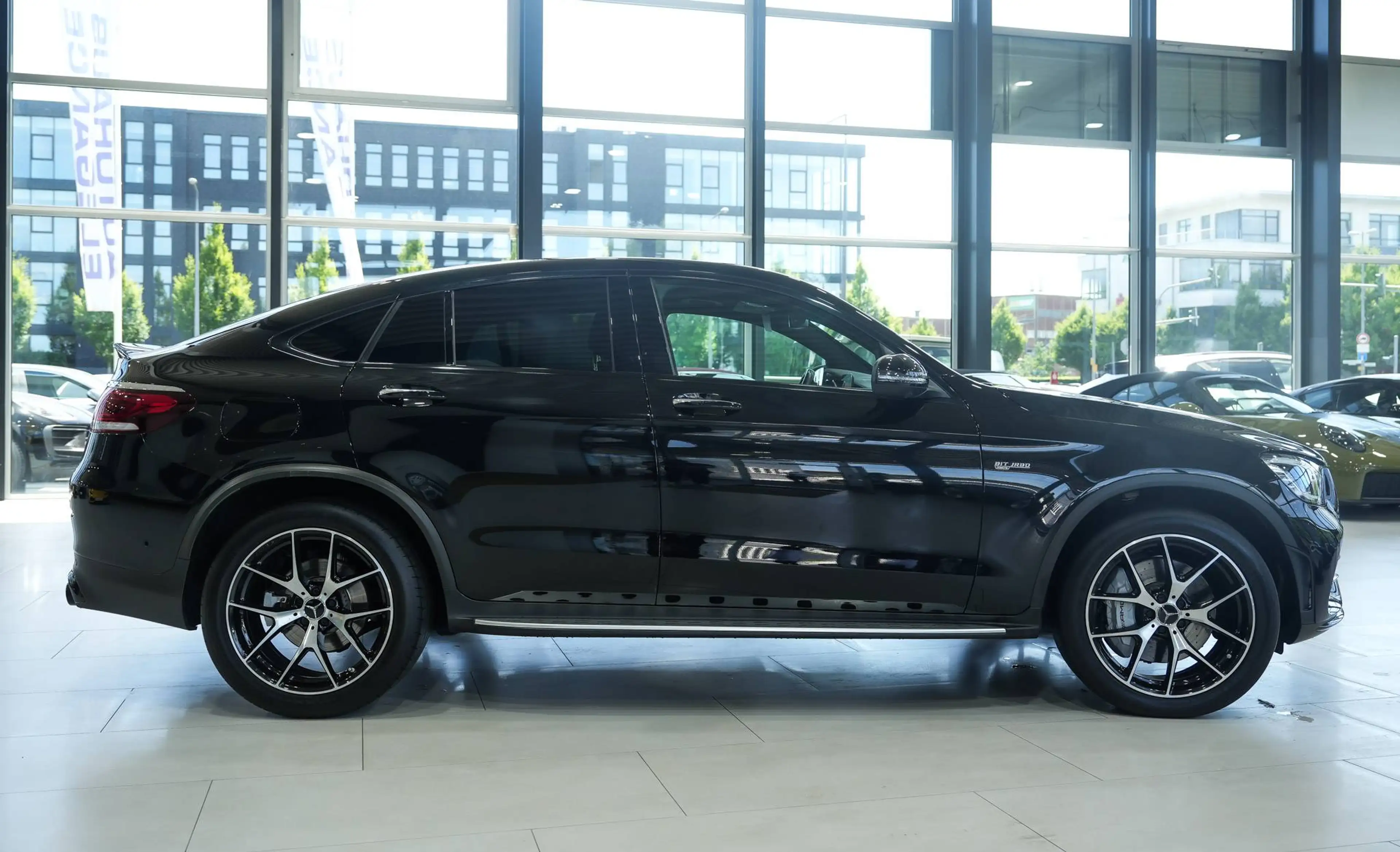 Mercedes-Benz GLC 43 AMG 4Matic*AMG-PERF.*NIGHT*360°* — photo 6