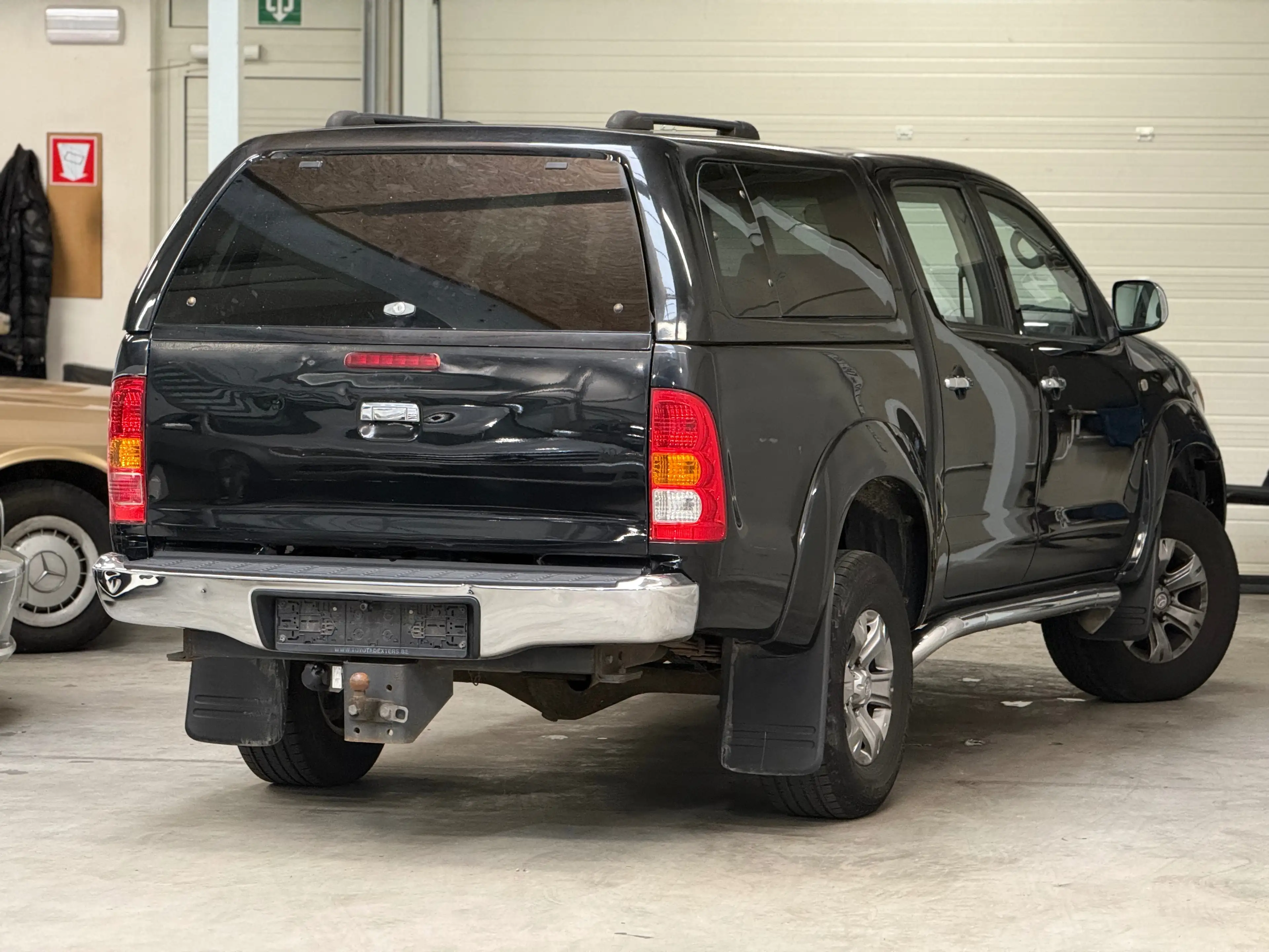 Toyota Hilux 3.0 Turbo D-4D 4WD Alaska // Hard-Top // Belge — photo 4