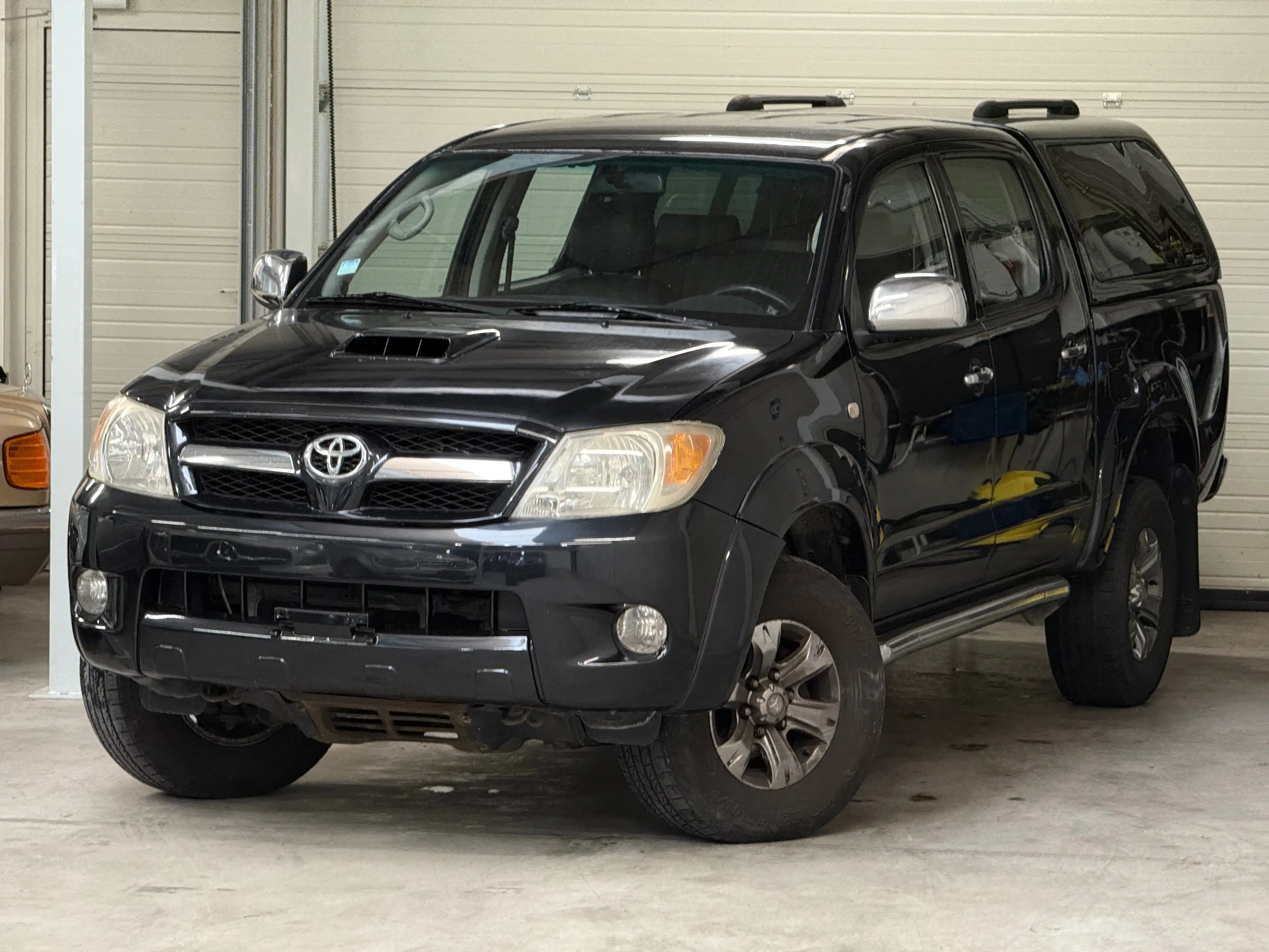 Toyota Hilux 3.0 Turbo D-4D 4WD Alaska // Hard-Top // Belge — photo 2