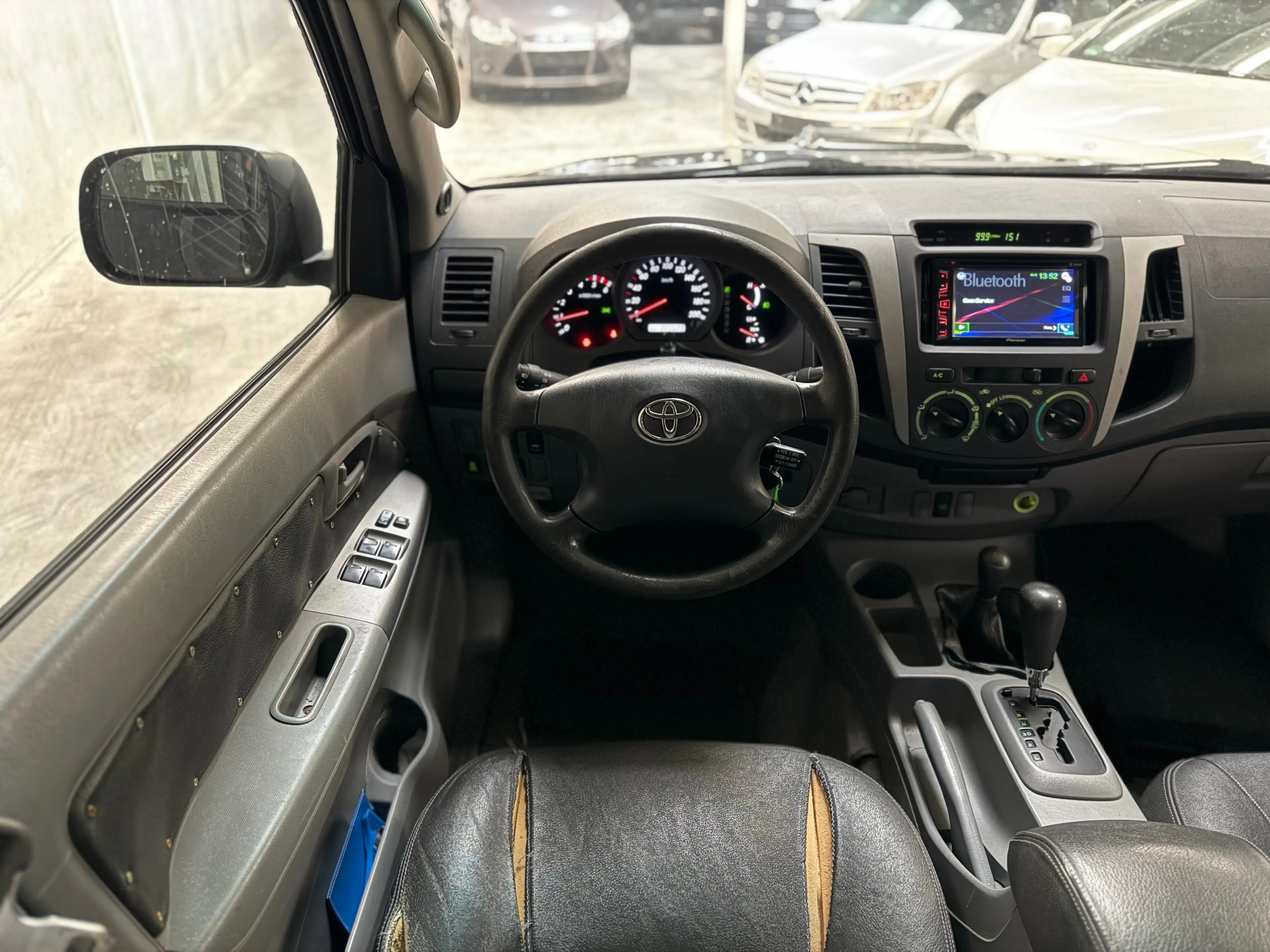 Toyota Hilux 3.0 Turbo D-4D 4WD Alaska // Hard-Top // Belge — photo 6