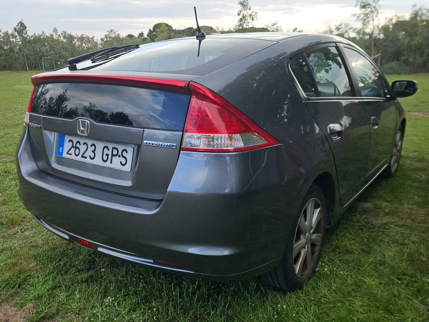 Honda Insight Insight 1.3i-VTEC IMA Executive Executive Сірий - 2
