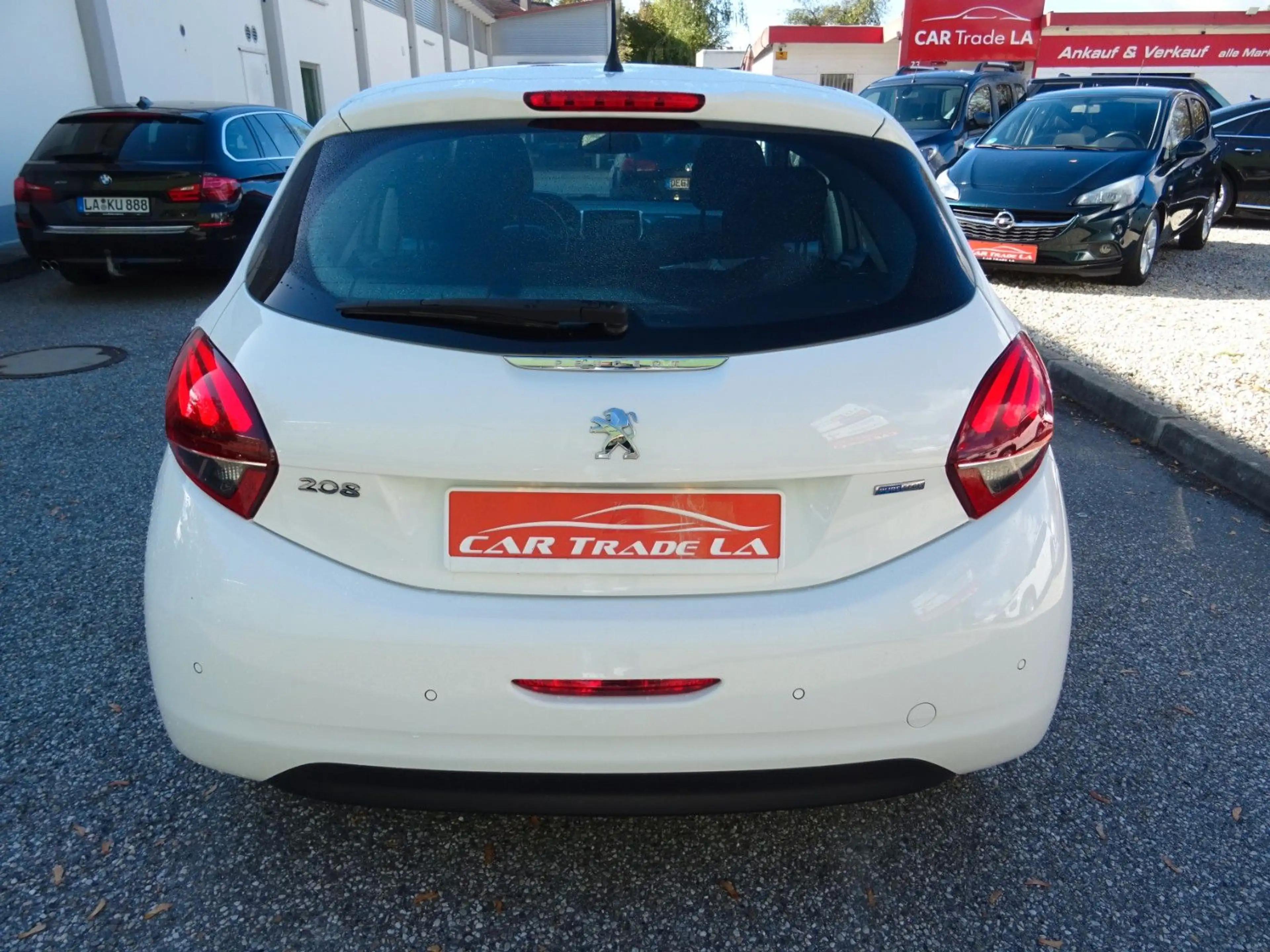 Peugeot 208 Allure — photo 5