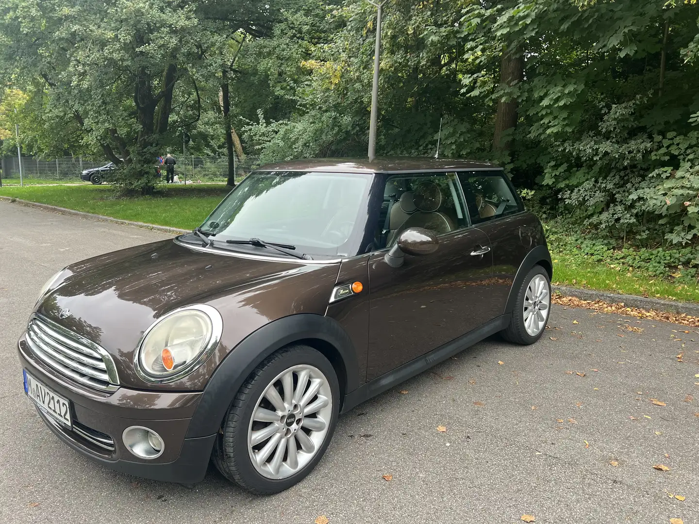 MINI Cooper Mini Cooper Aut. 50 Mayfair Braun - 2
