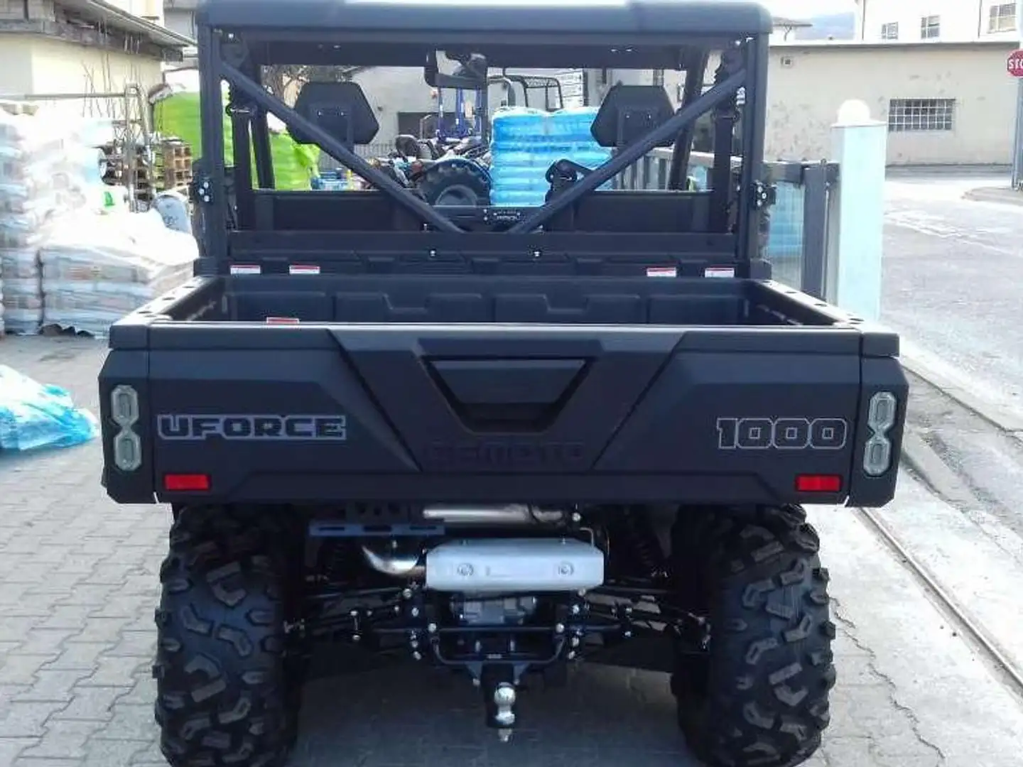 CFMOTO UForce 1000 CFMOTO UFORCE 1000 BENZINA 70CV ANNO 2022 - 2