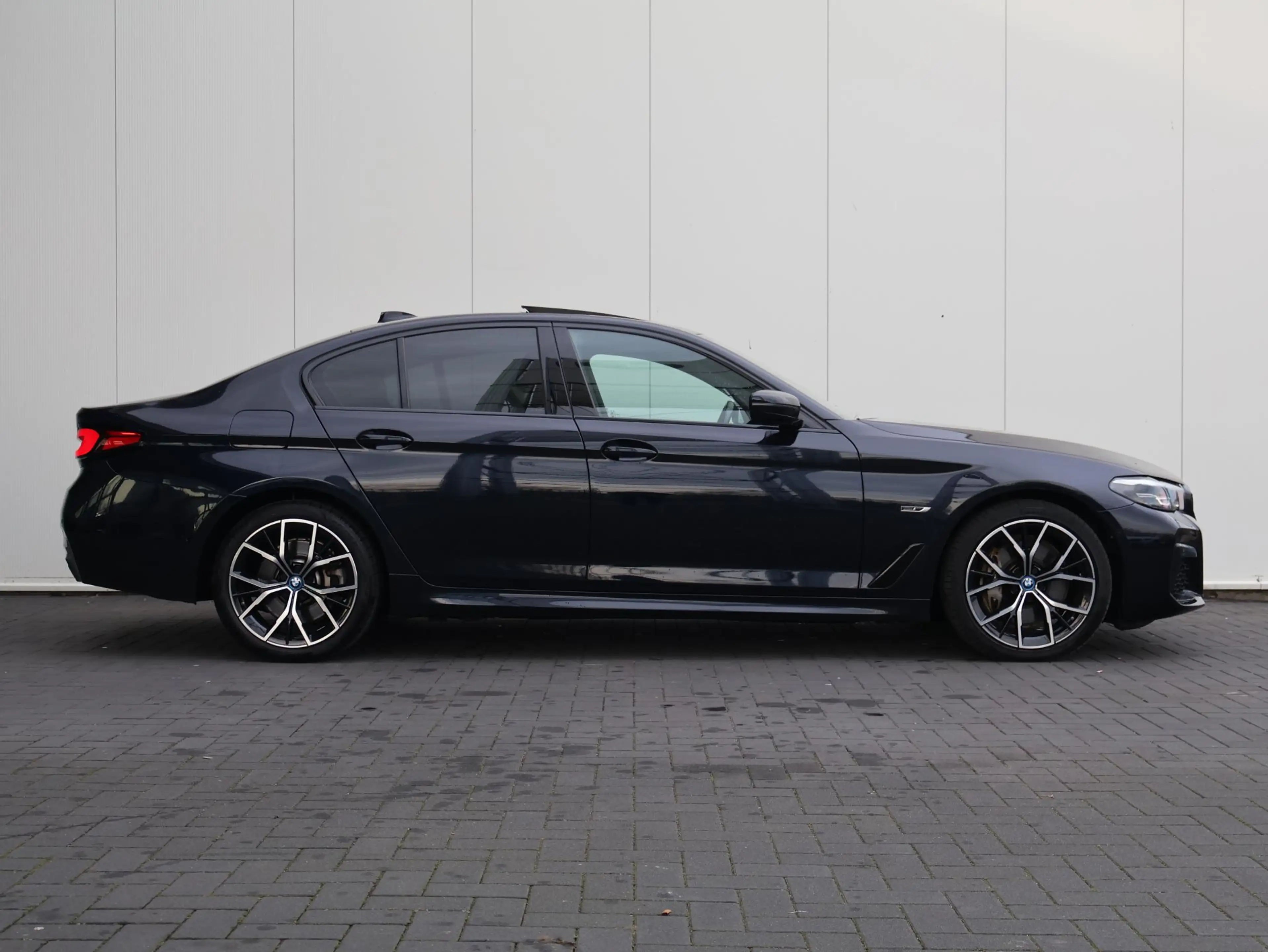 BMW 545 5-serie 545e xDrive Business Edition Plus M Sportp — photo 5