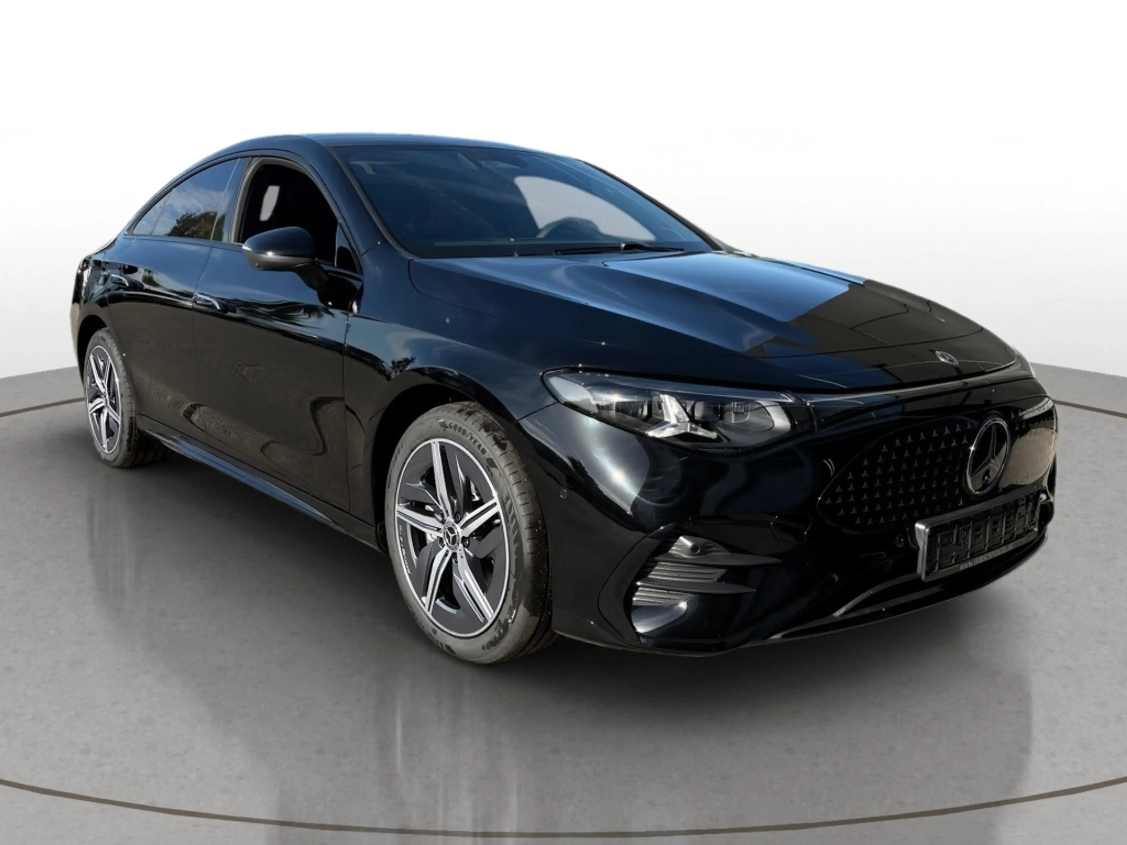 Mercedes-Benz CLA 200 AMG-Line+Night+Pano+DISTRO+KEYLESS+MBeam — photo 4