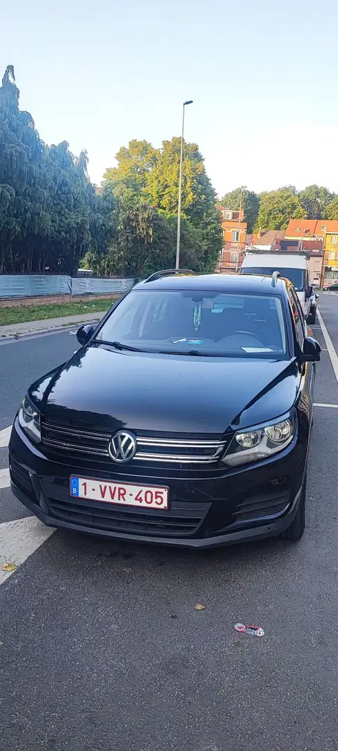 Volkswagen Tiguan 2.0 TDI 110 FAP BlueMotion Technology Série Spécia - 2