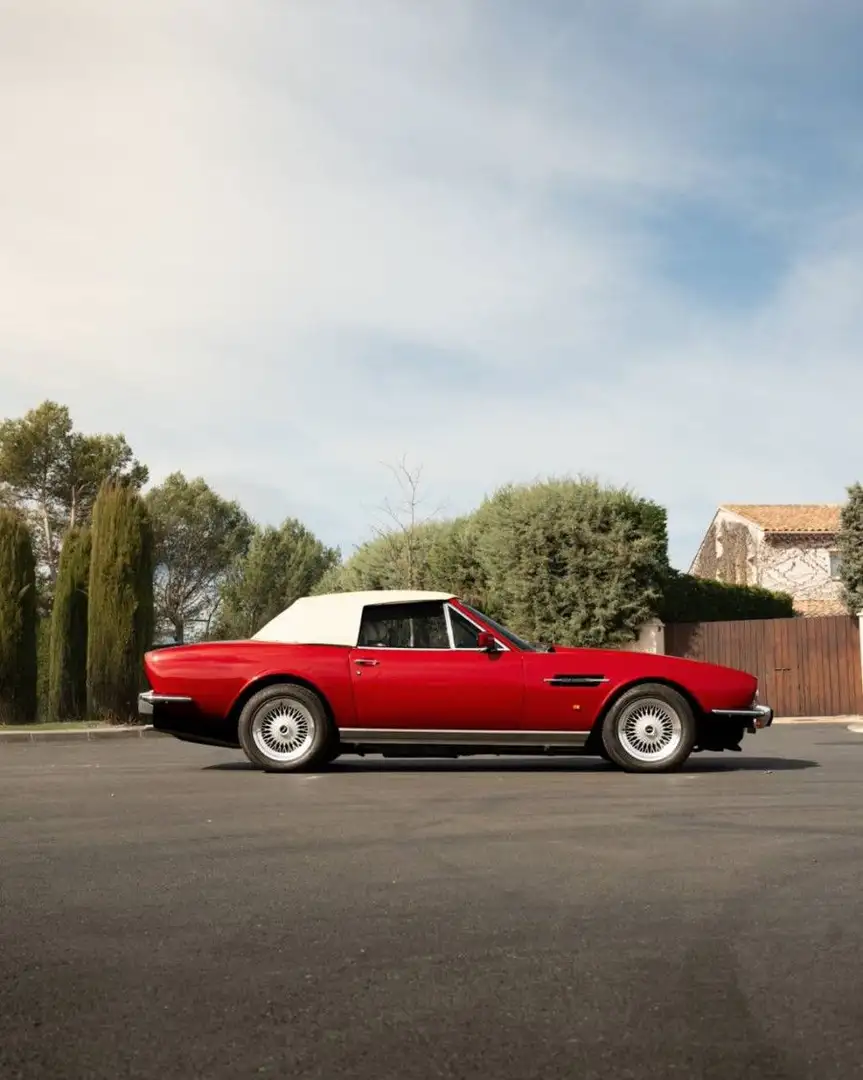Aston Martin DBS V8 340ch Rojo - 2