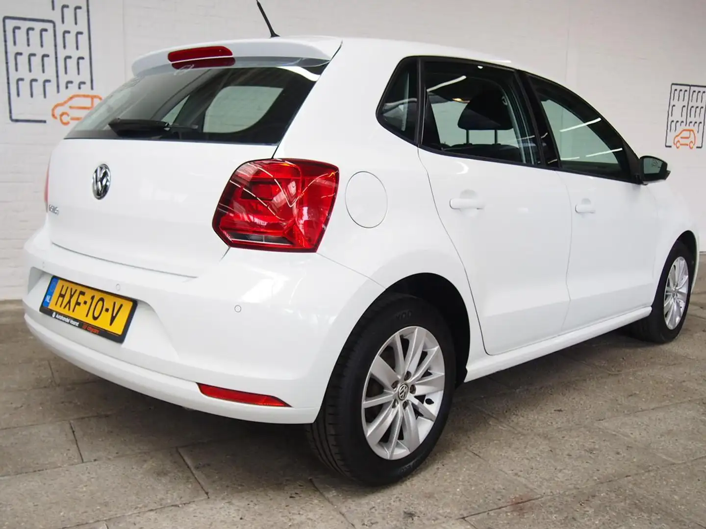 Volkswagen Polo 1.0 Comfortline (APK:Nieuw) Incl.Garantie Wit - 2