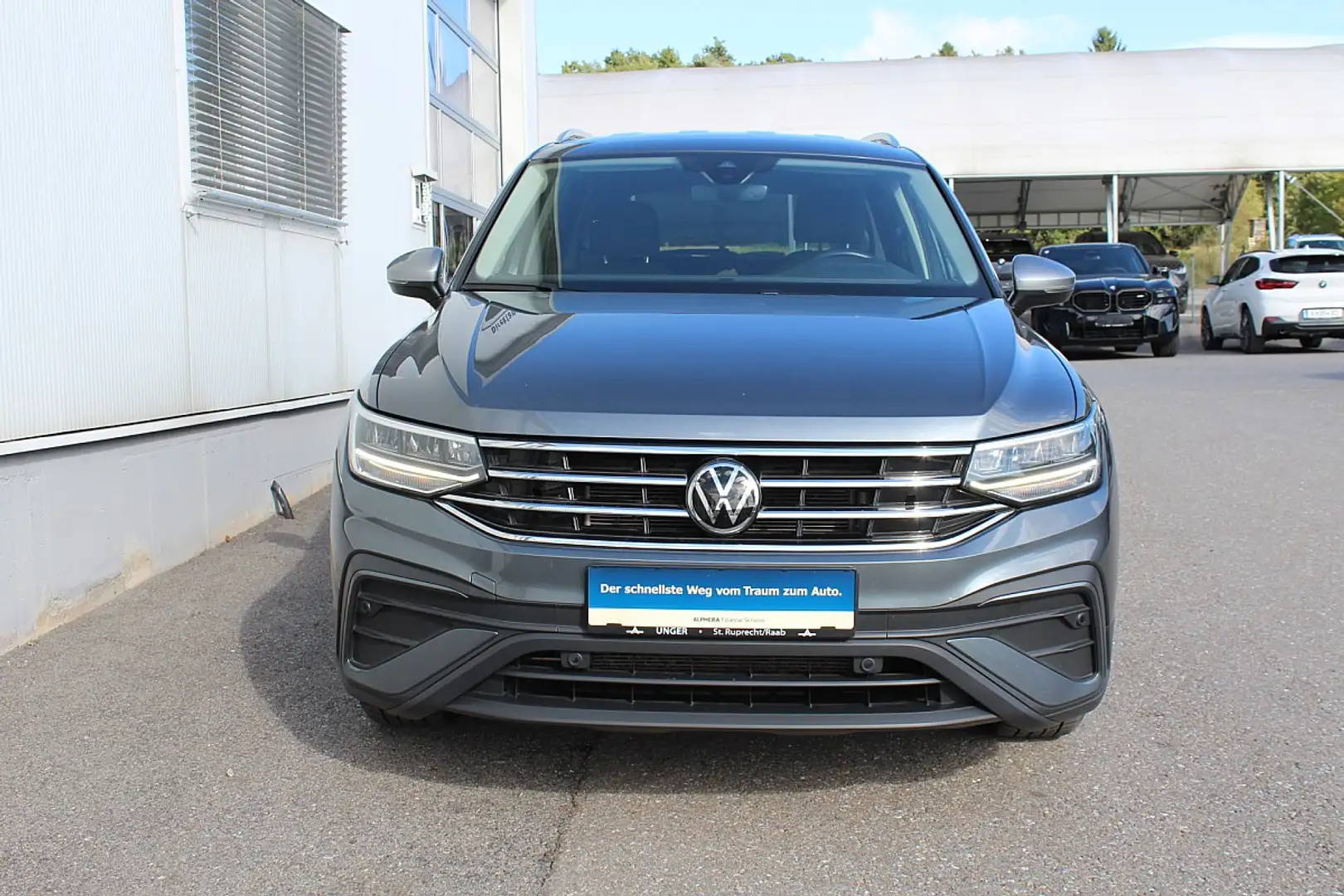 Volkswagen Tiguan Allspace Tiguan 2,0 TDI SCR DSG Allspace Life Grau - 2