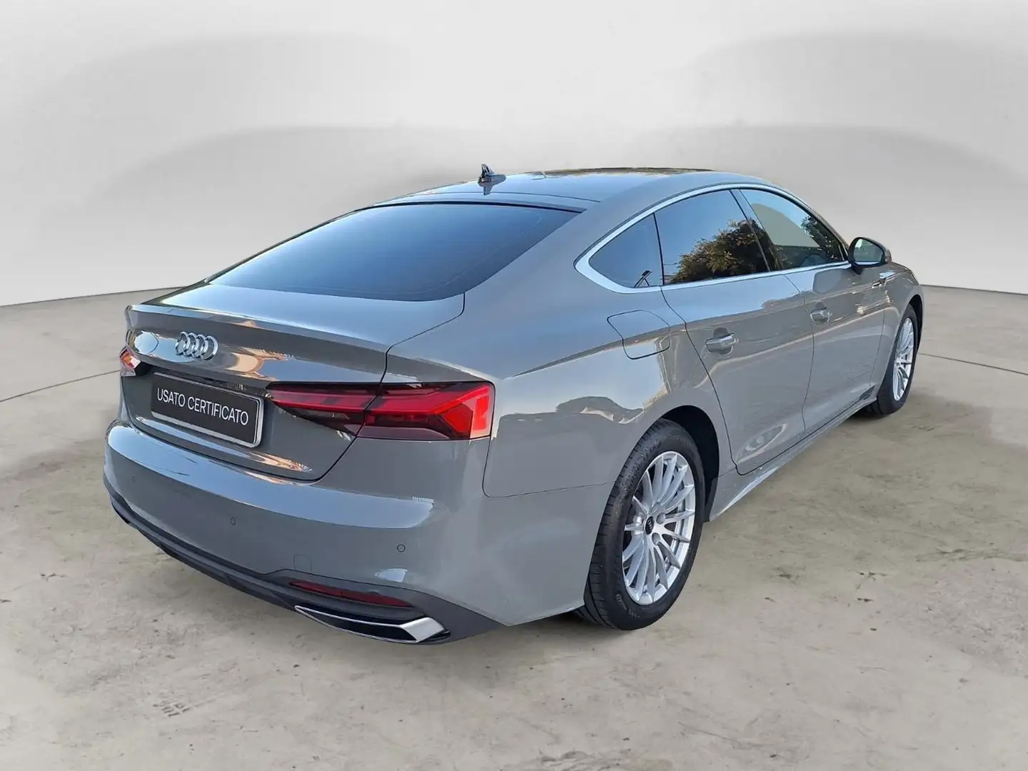 Audi A5 SPB 40 g-tron 170 CV Metano Automatica Sportback Grigio - 2