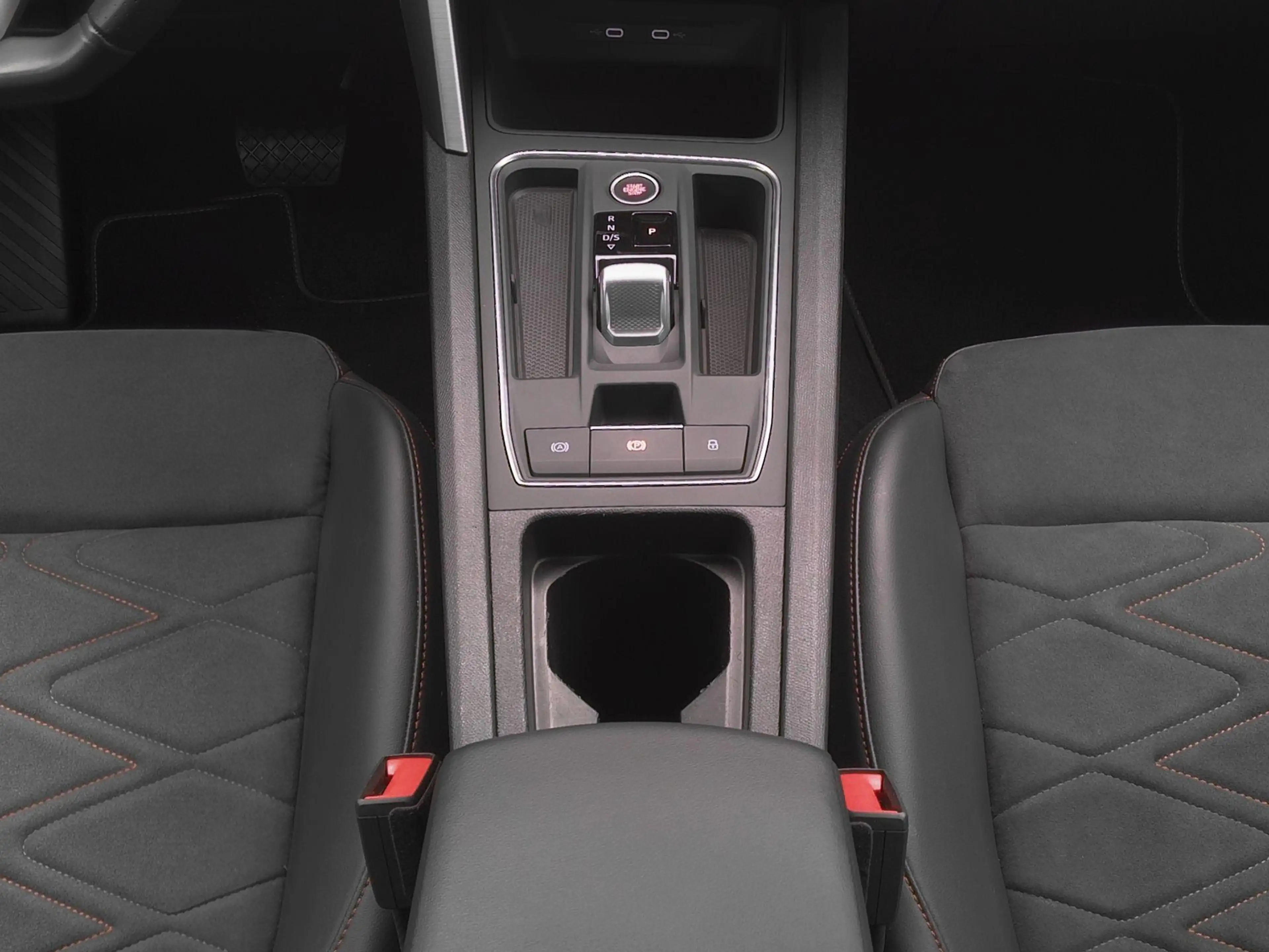 SEAT Leon e-Hybrid Sportstourer 1.4 TSI 204pk eHybrid PHEV FR | Trekh — photo 9