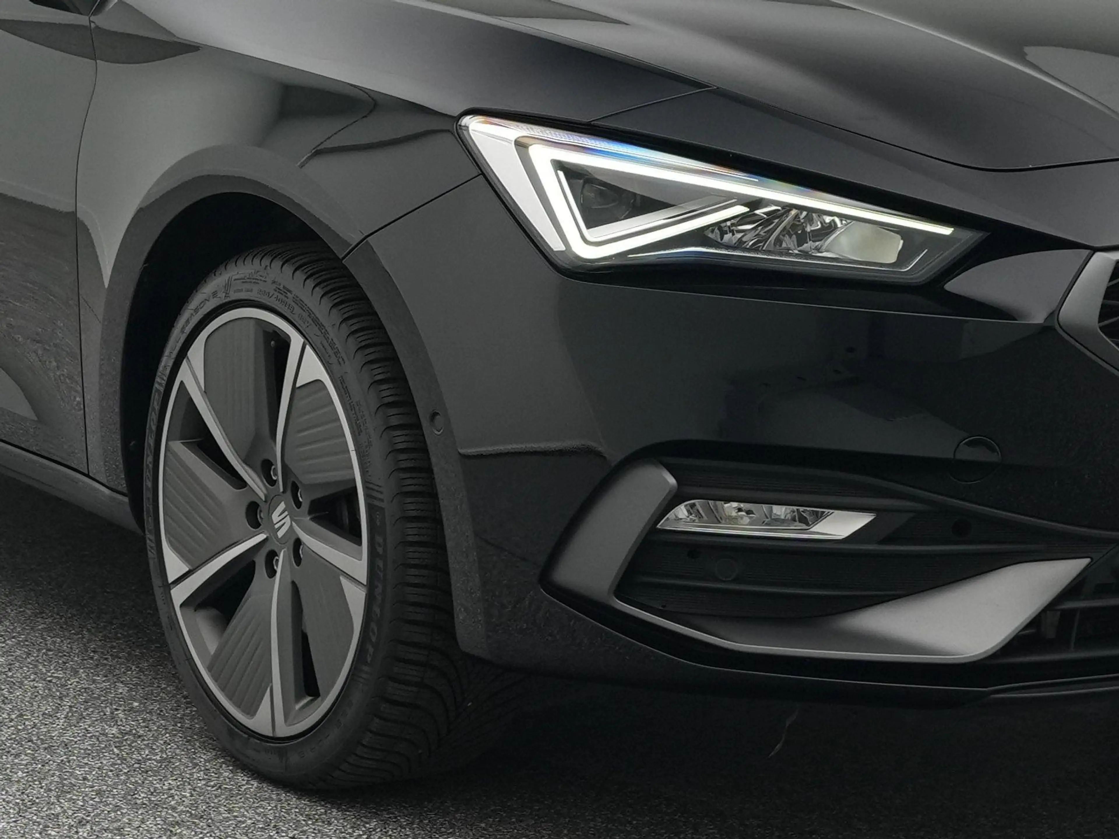 SEAT Leon e-Hybrid Sportstourer 1.4 TSI 204pk eHybrid PHEV FR | Trekh — photo 14